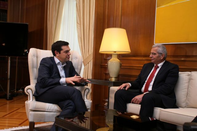Οι εξελίξεις στο Κυπριακό σε συνάντηση του Τσίπρα με τον γγ του ΑΚΕΛ