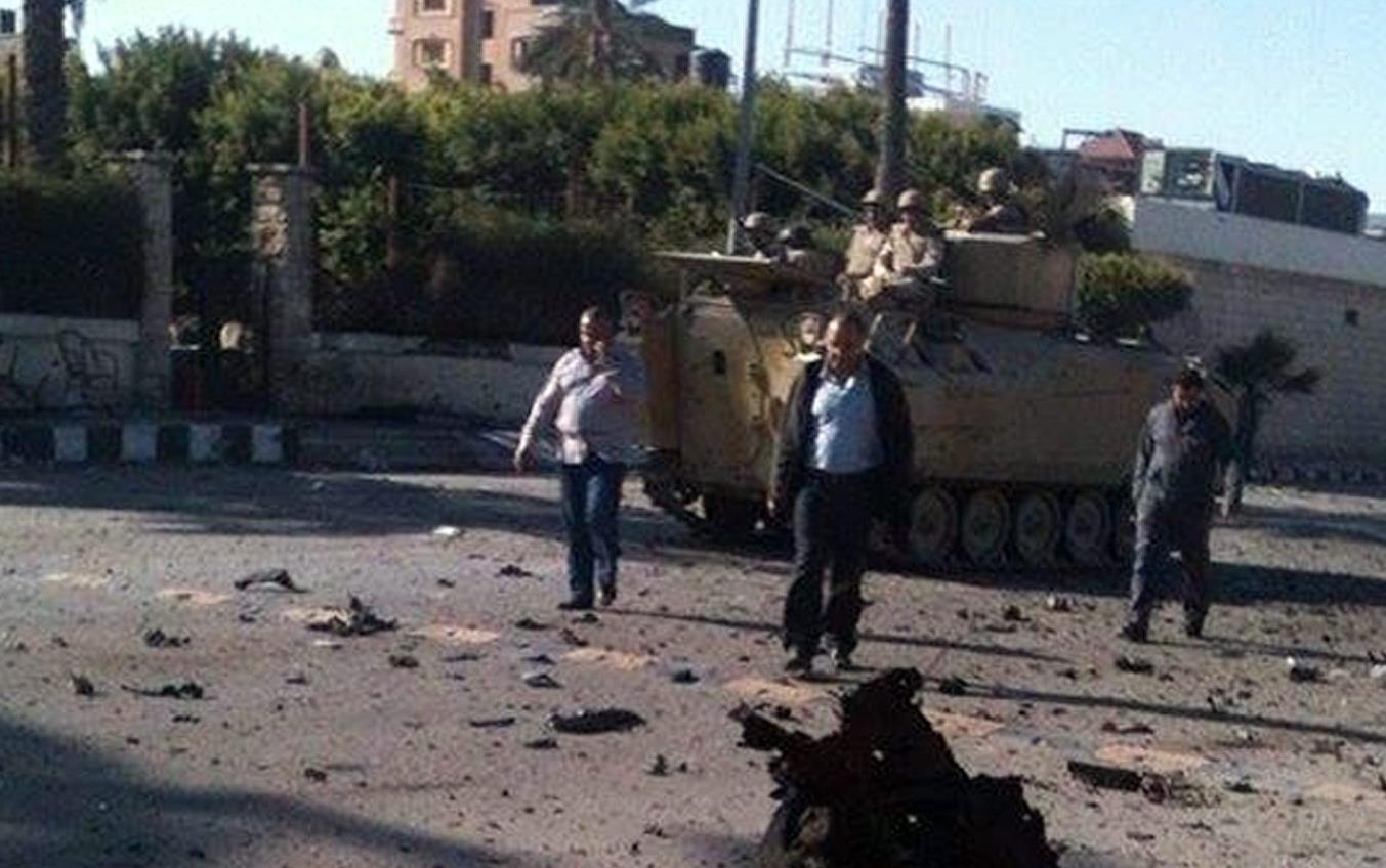 Δέκα στρατιώτες νεκροί σε επίθεση αυτοκτονίας στη χερσόνησο του Σινά