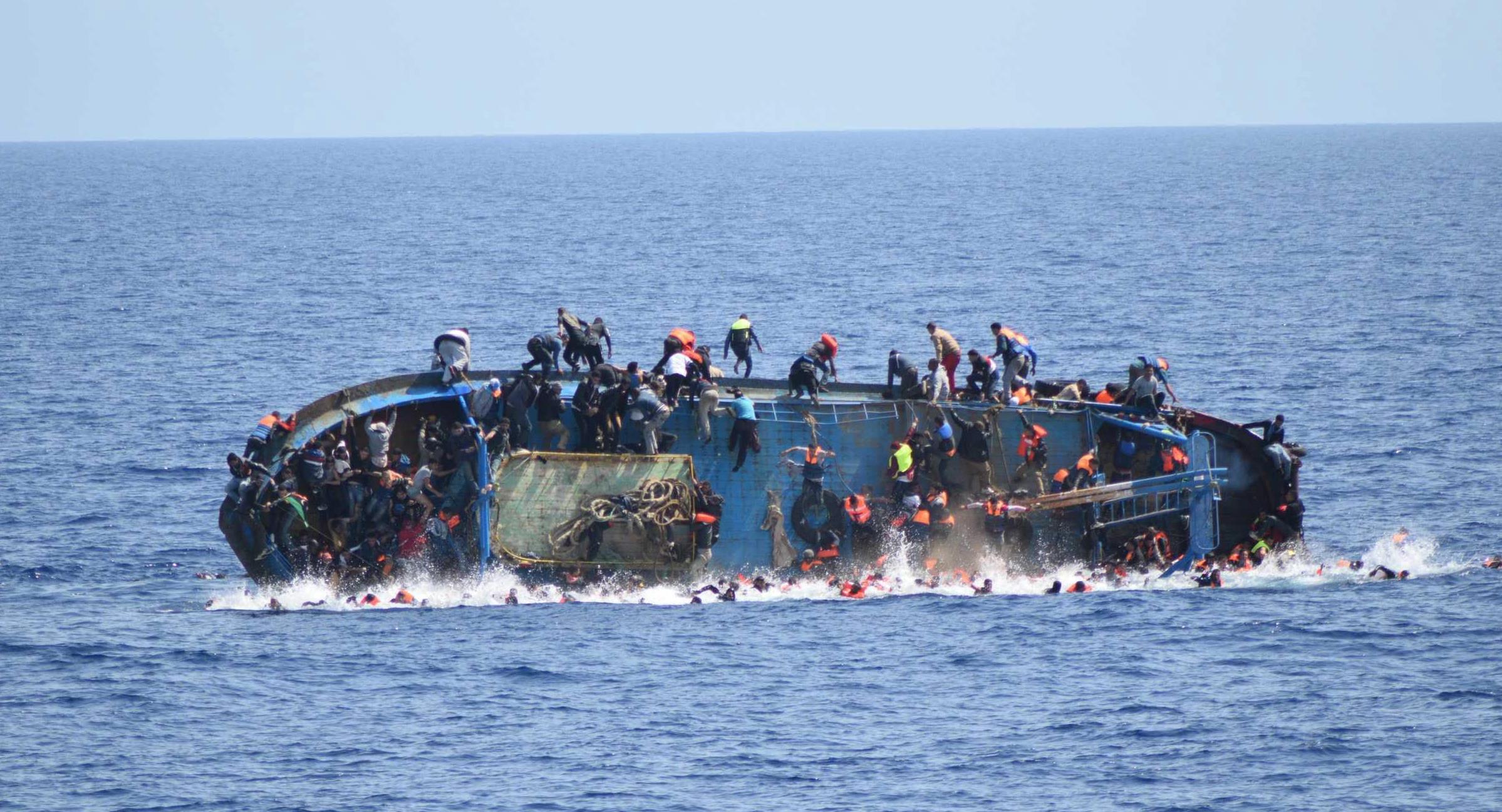 Πάνω από 2.000 πνιγμοί προσφύγων στη Μεσόγειο μέσα σε ένα εξάμηνο