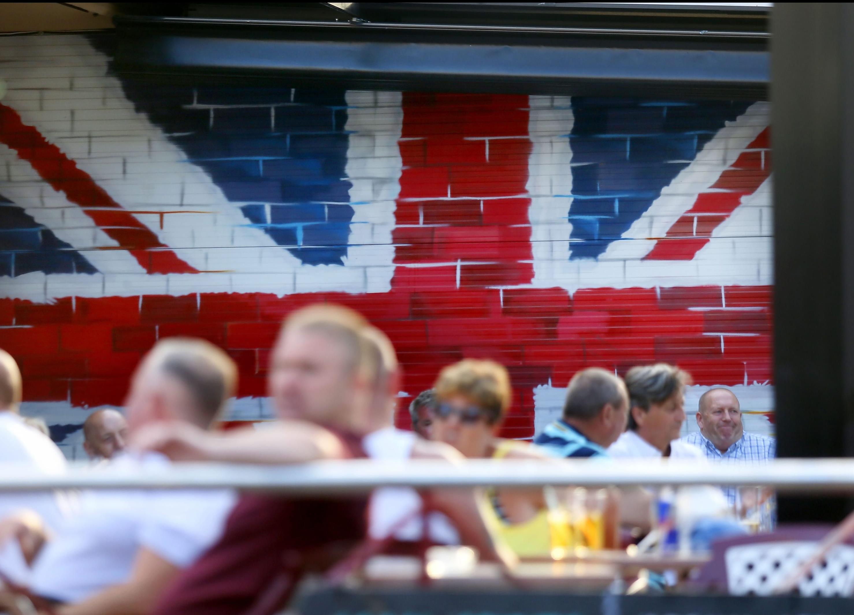 Το Brexit από τα λόγια, στο χαρτί: Ήρθε το νομοσχέδιο για εθνικό Δίκαιο