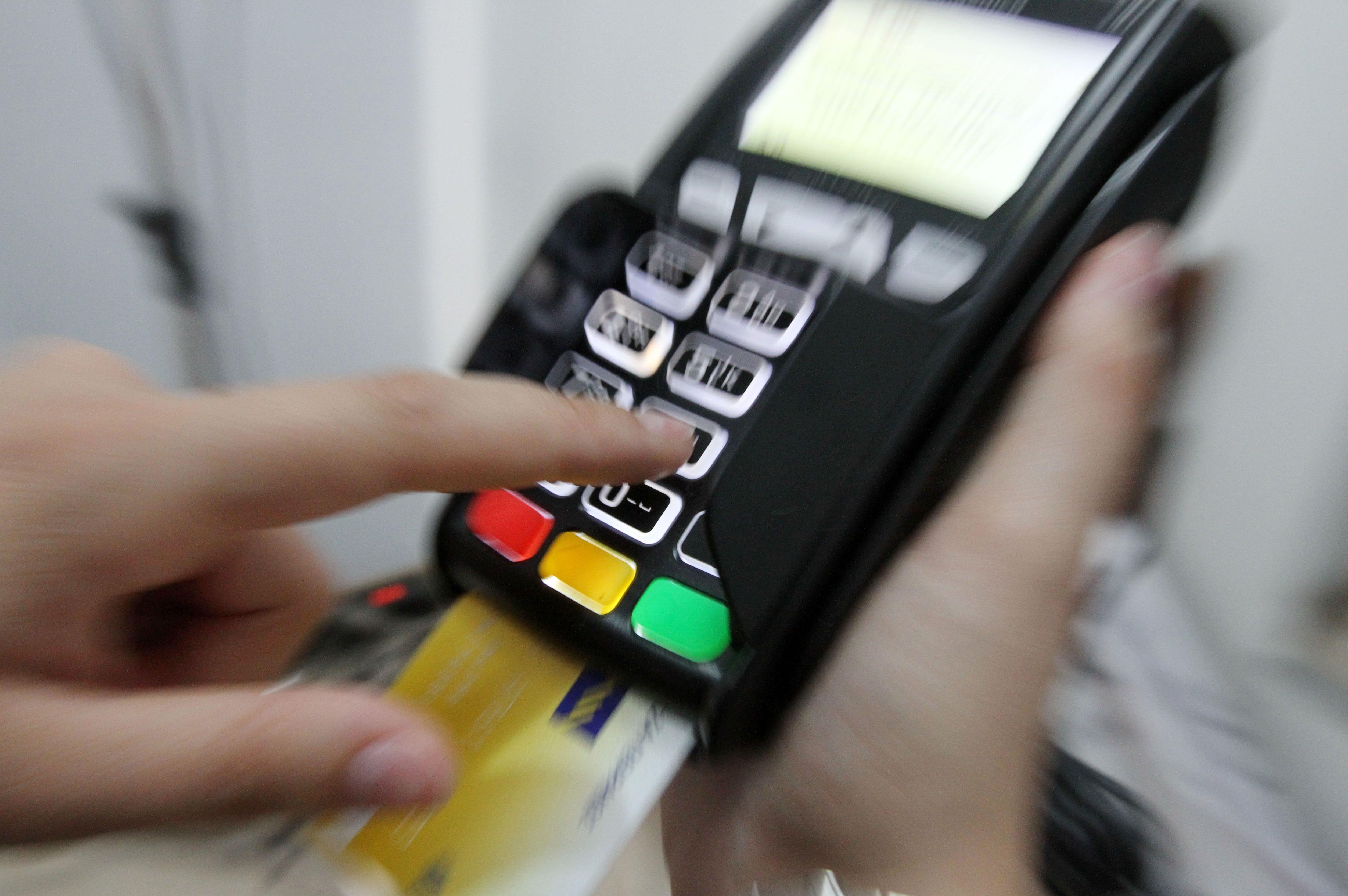 Εκπνέει η προθεσμία για την εγκατάσταση POS σε επιχειρήσεις