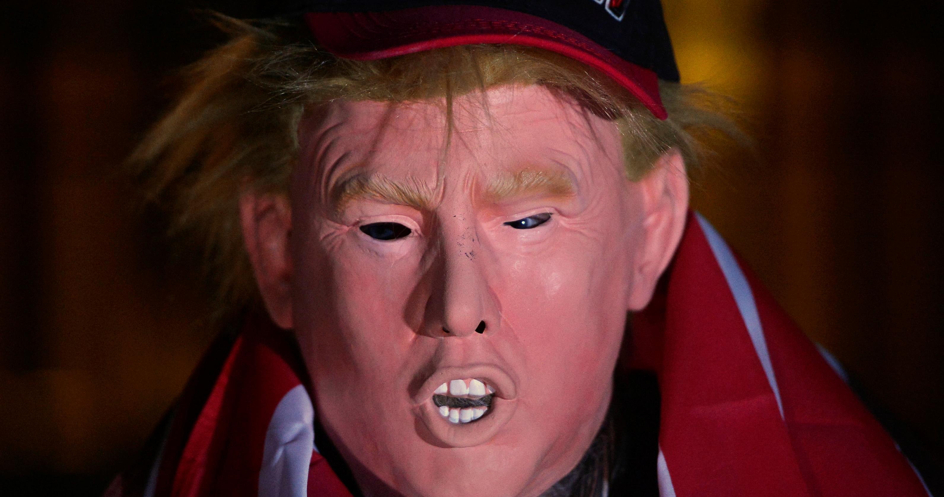 Ιταλία: Λήστευαν ΑΤΜ φορώντας μάσκες Τραμπ