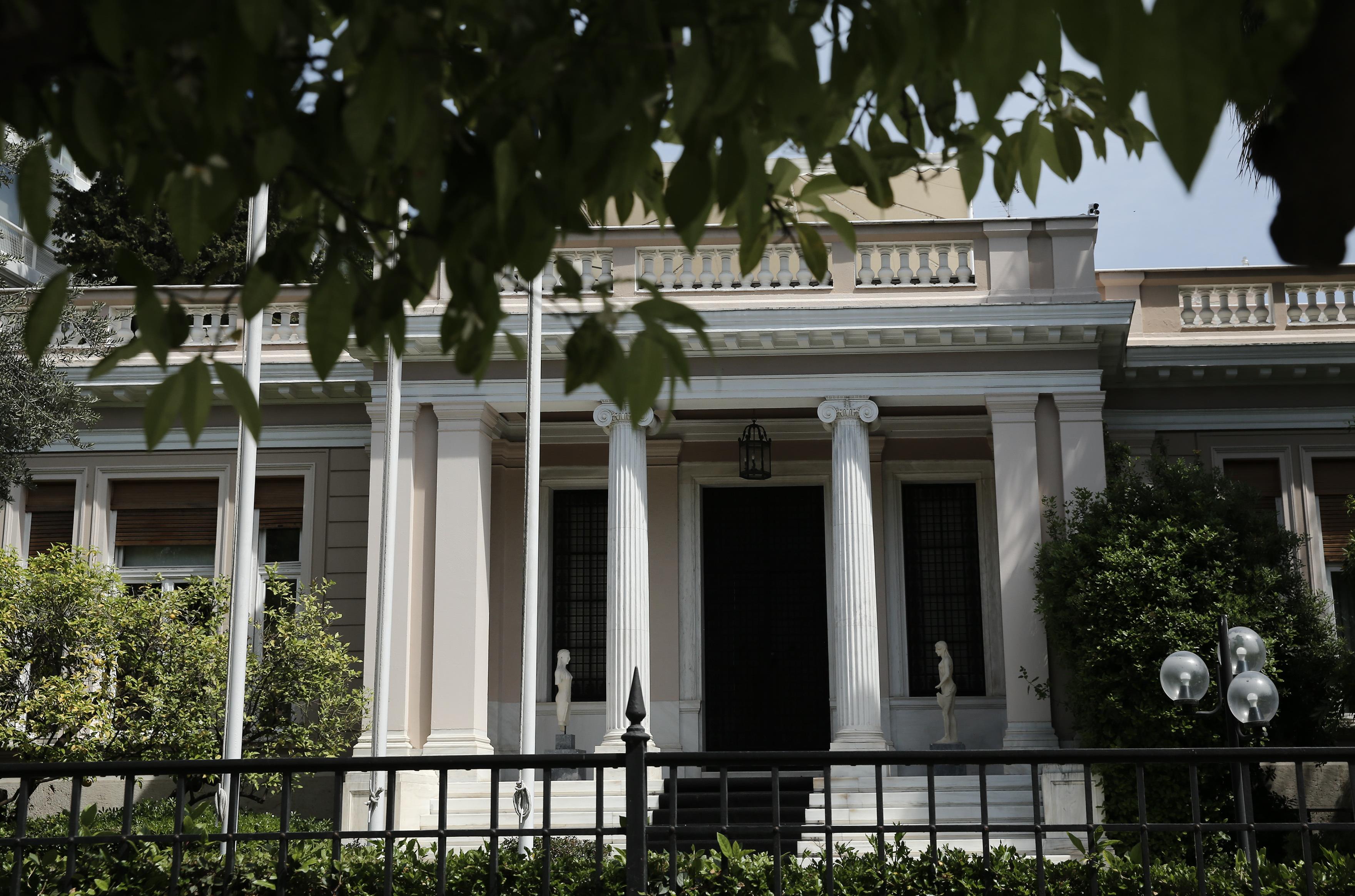 Μαξίμου: Ας μην γίνεται η Ένωση Δικαστών γραφείο Τύπου της ΝΔ