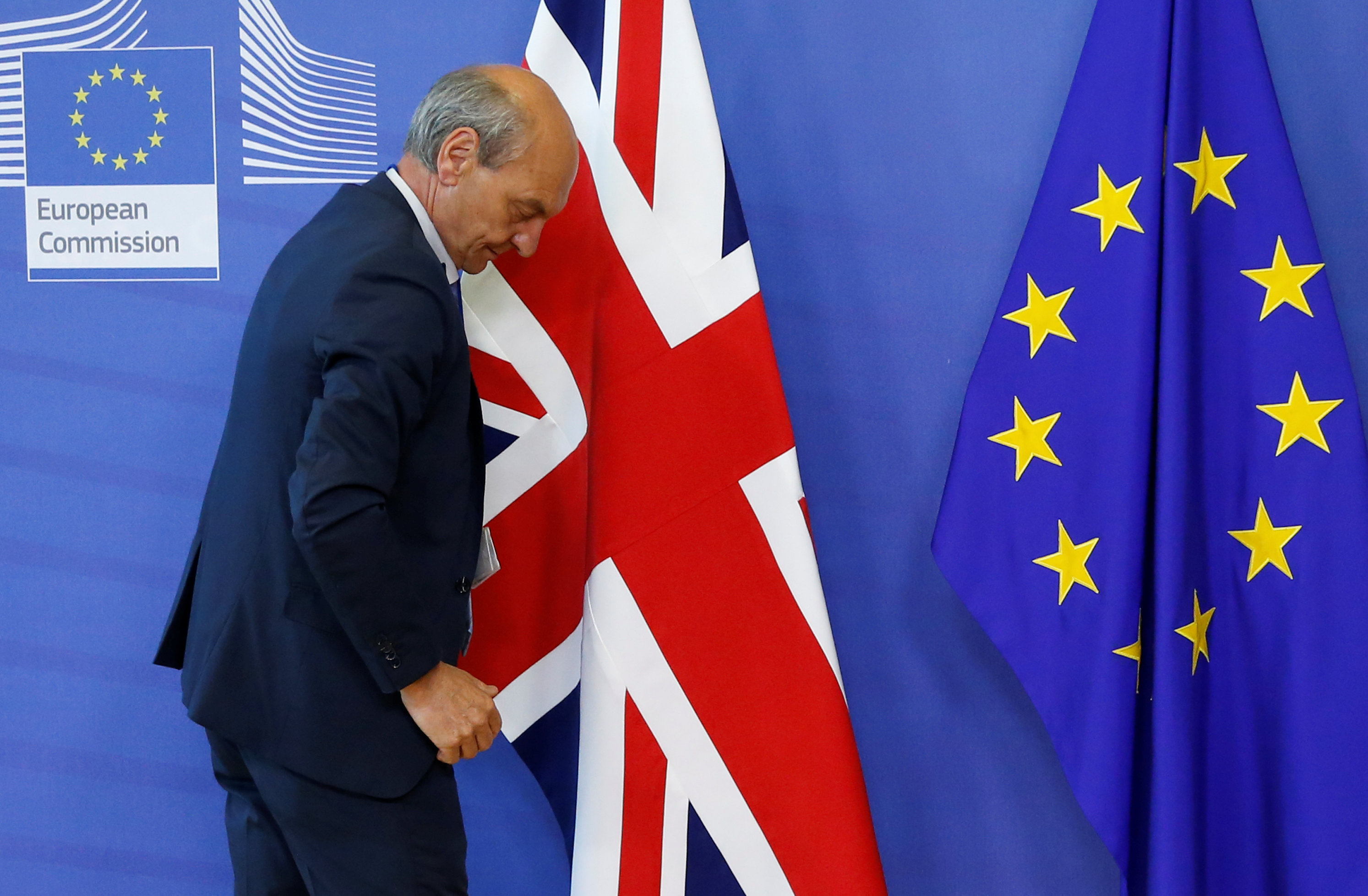 Brexit: Η Ευρωβουλή πιέζει την Βρετανία για το πλαίσιο παραμονής υπηκόων ΕΕ