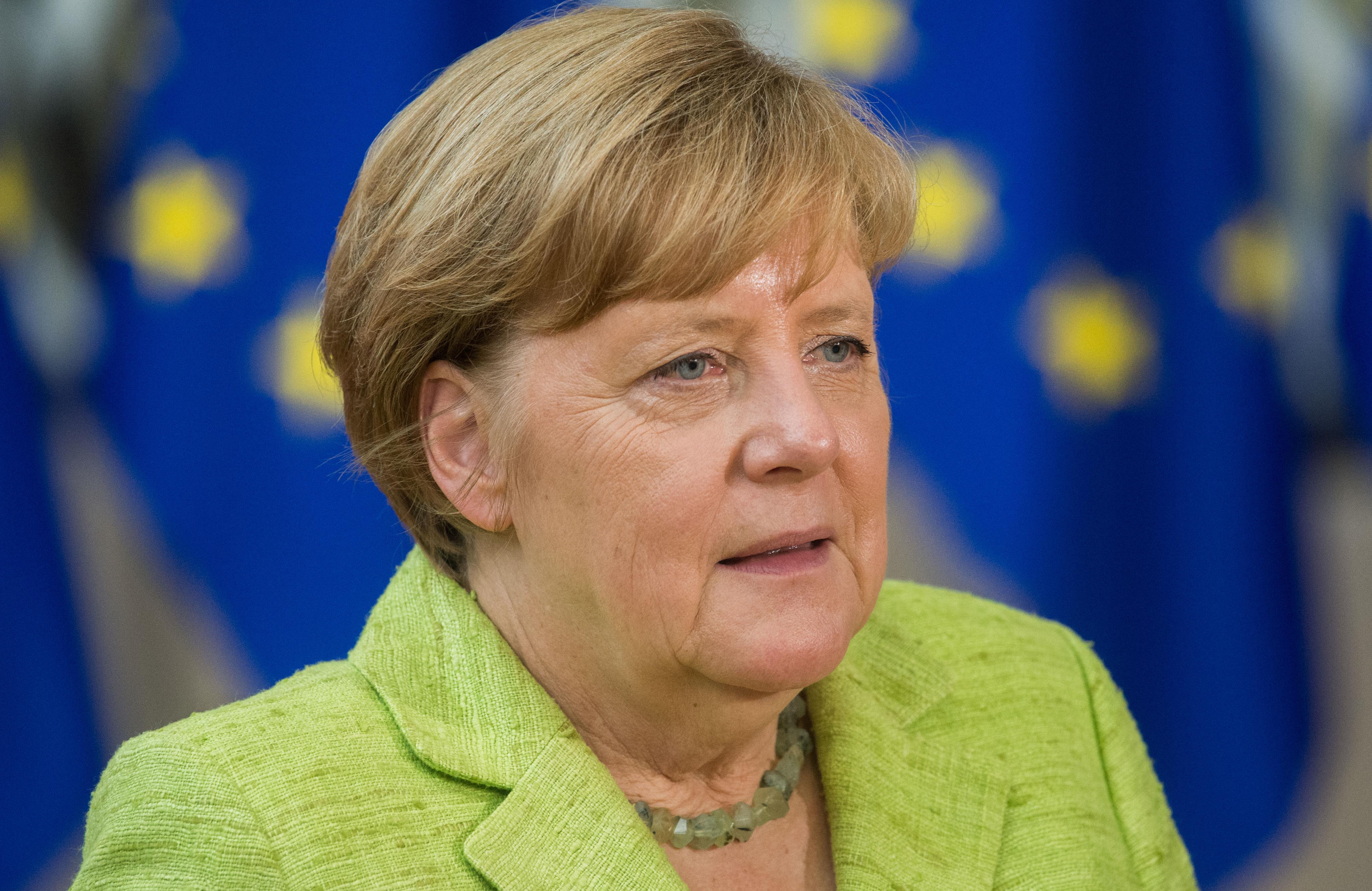 Η Μέρκελ αφήνει την προεκλογική εκστρατεία και πάει διακοπές