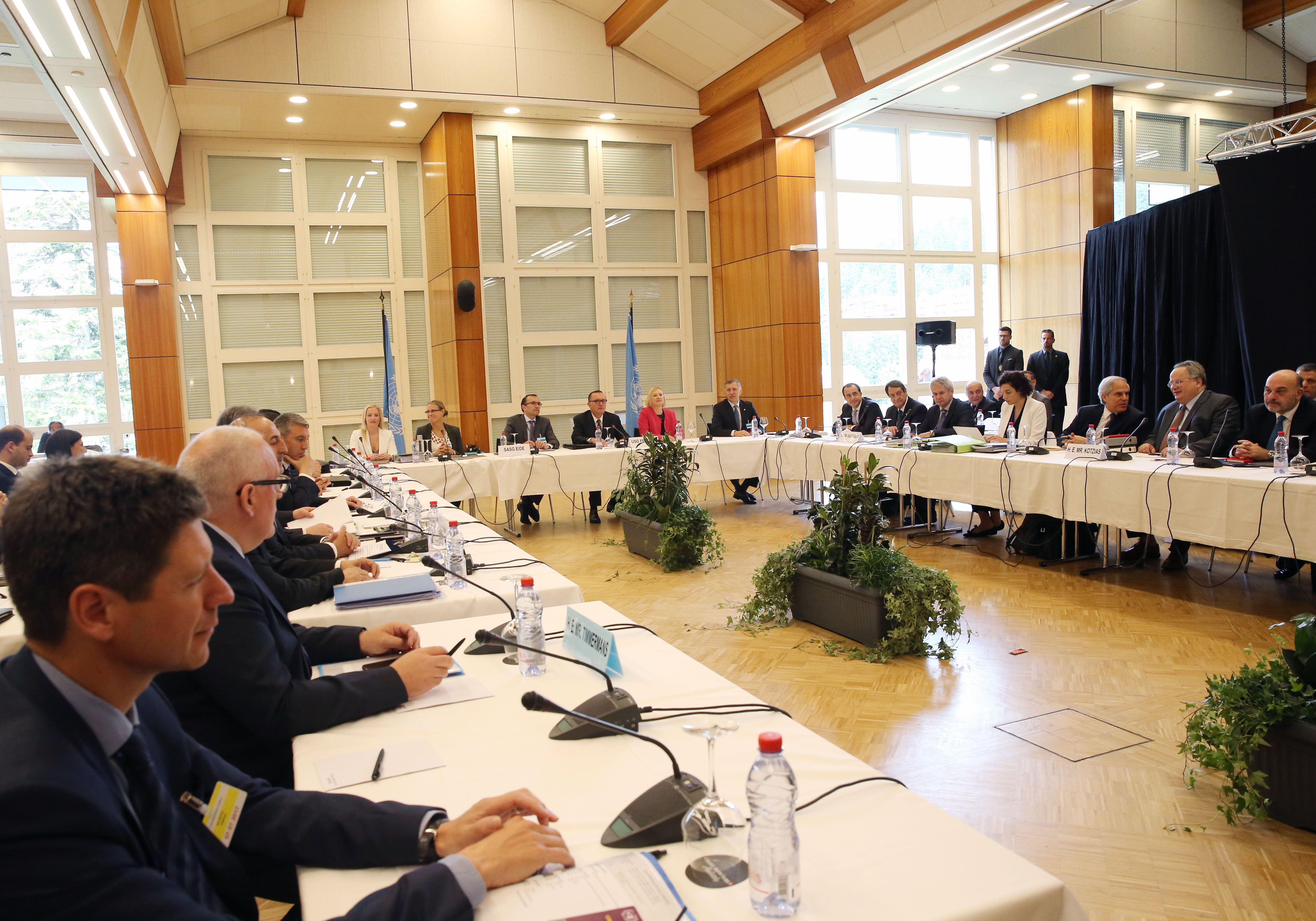 Στο «δια ταύτα» μπαίνουν οι συνομιλίες στη Διάσκεψη για το Κυπριακό