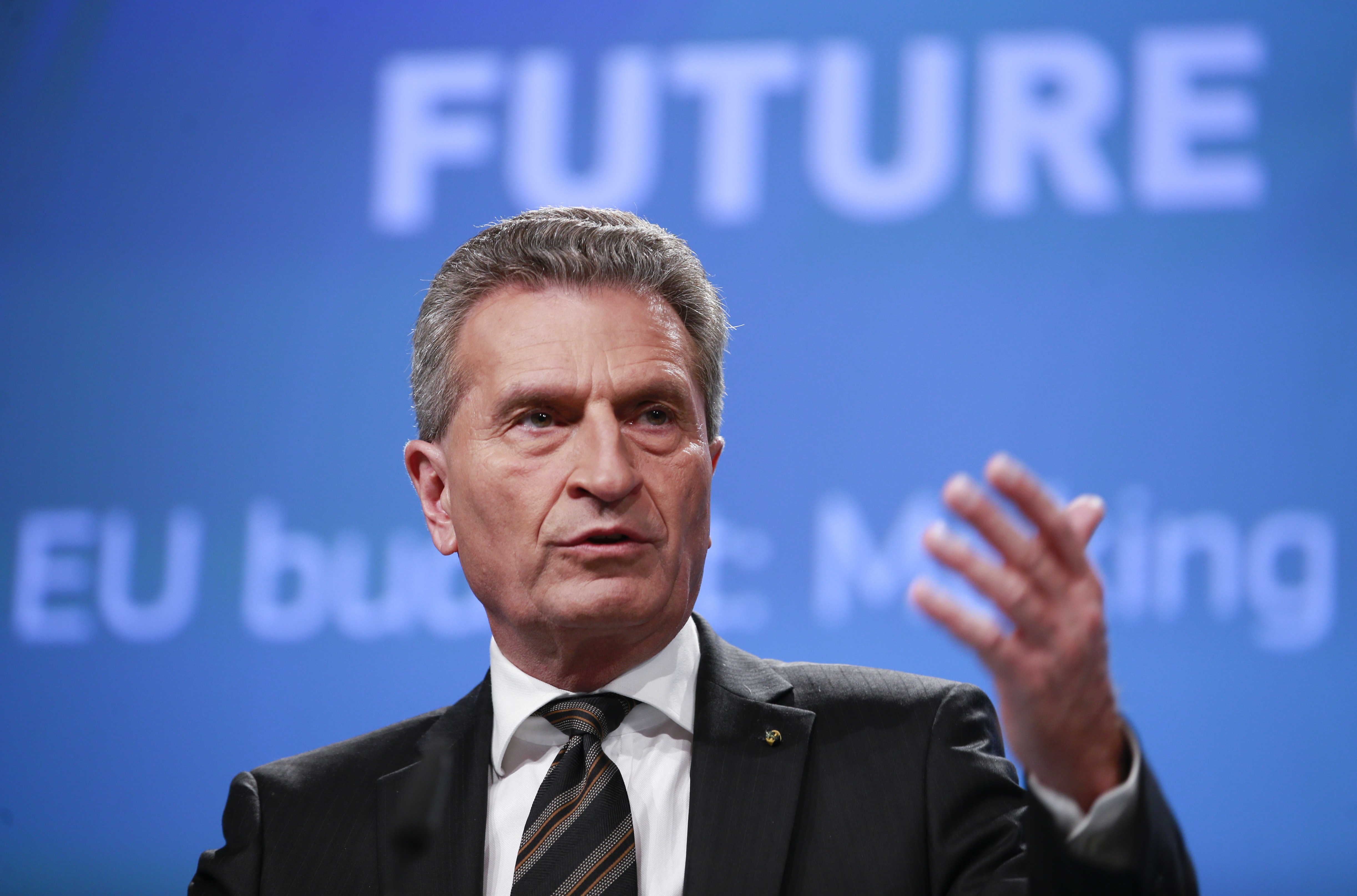 Στην Αθήνα στις 17 Ιουλίου ο επίτροπος Έτινγκερ