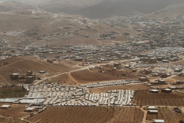 Ένας νεκρός από πυρκαγιά σε καταυλισμό Σύρων προσφύγων στον Λίβανο