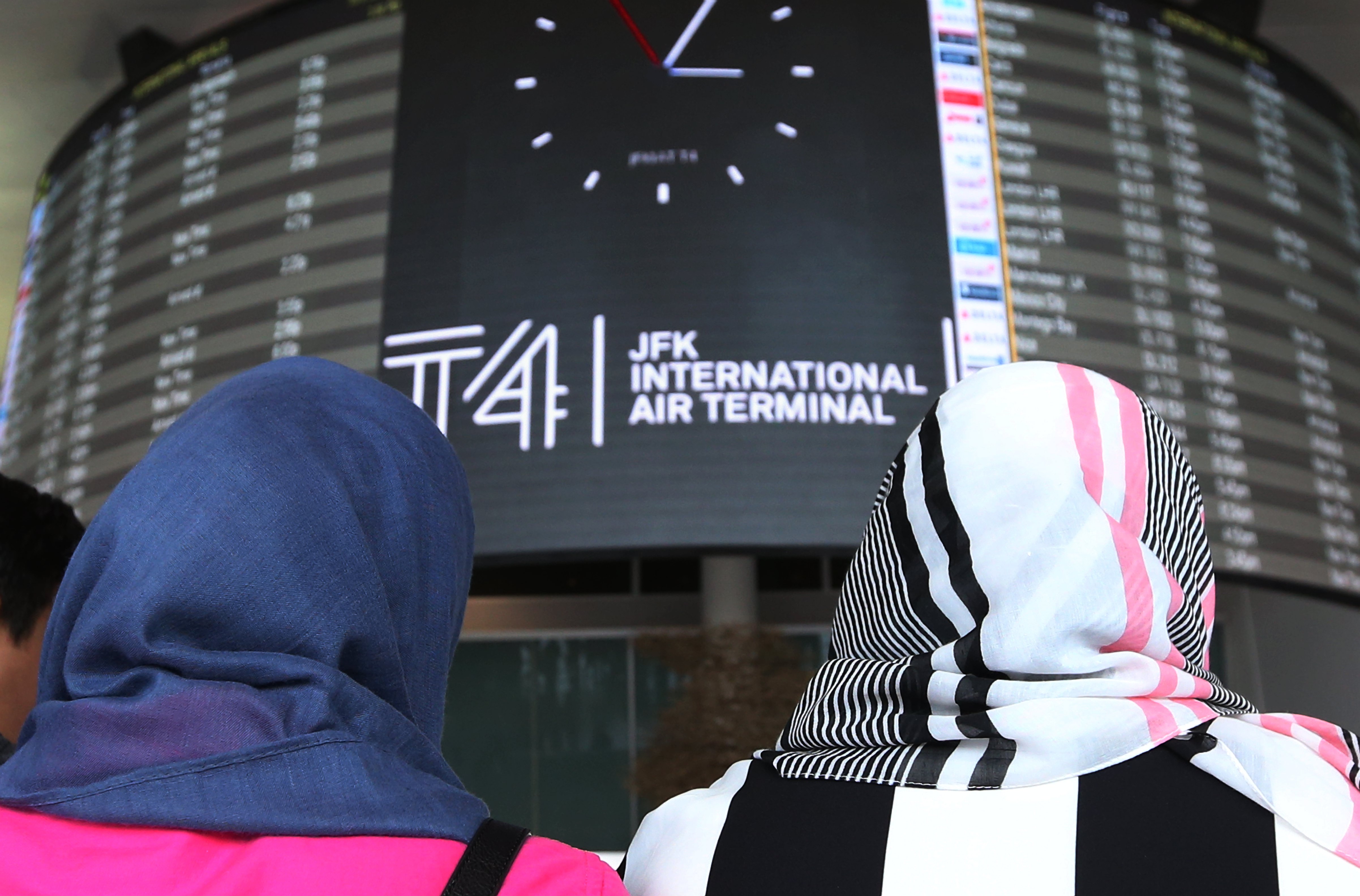 Τον μεταναστευτικό νόμο επικαλείται η κυβέρνηση Τραμπ για την (μη) είσοδο μουσουλμάνων