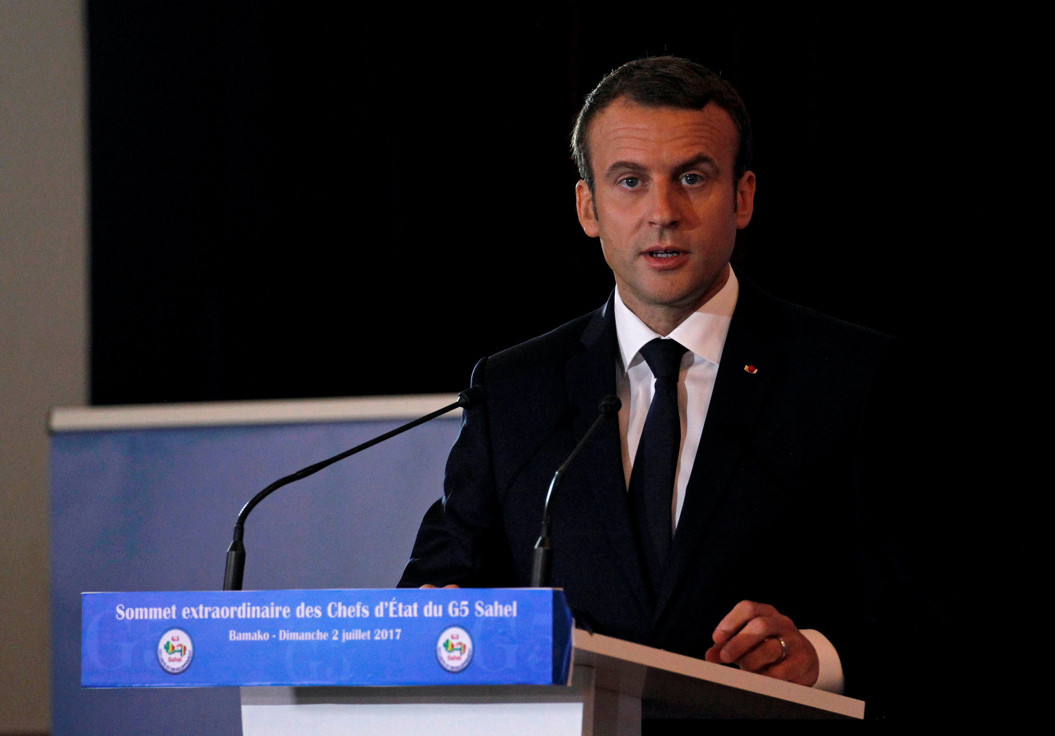 Δυτικούς ομήρους φέρεται να εικονίζει βίντεο ισλαμιστών στο Μάλι