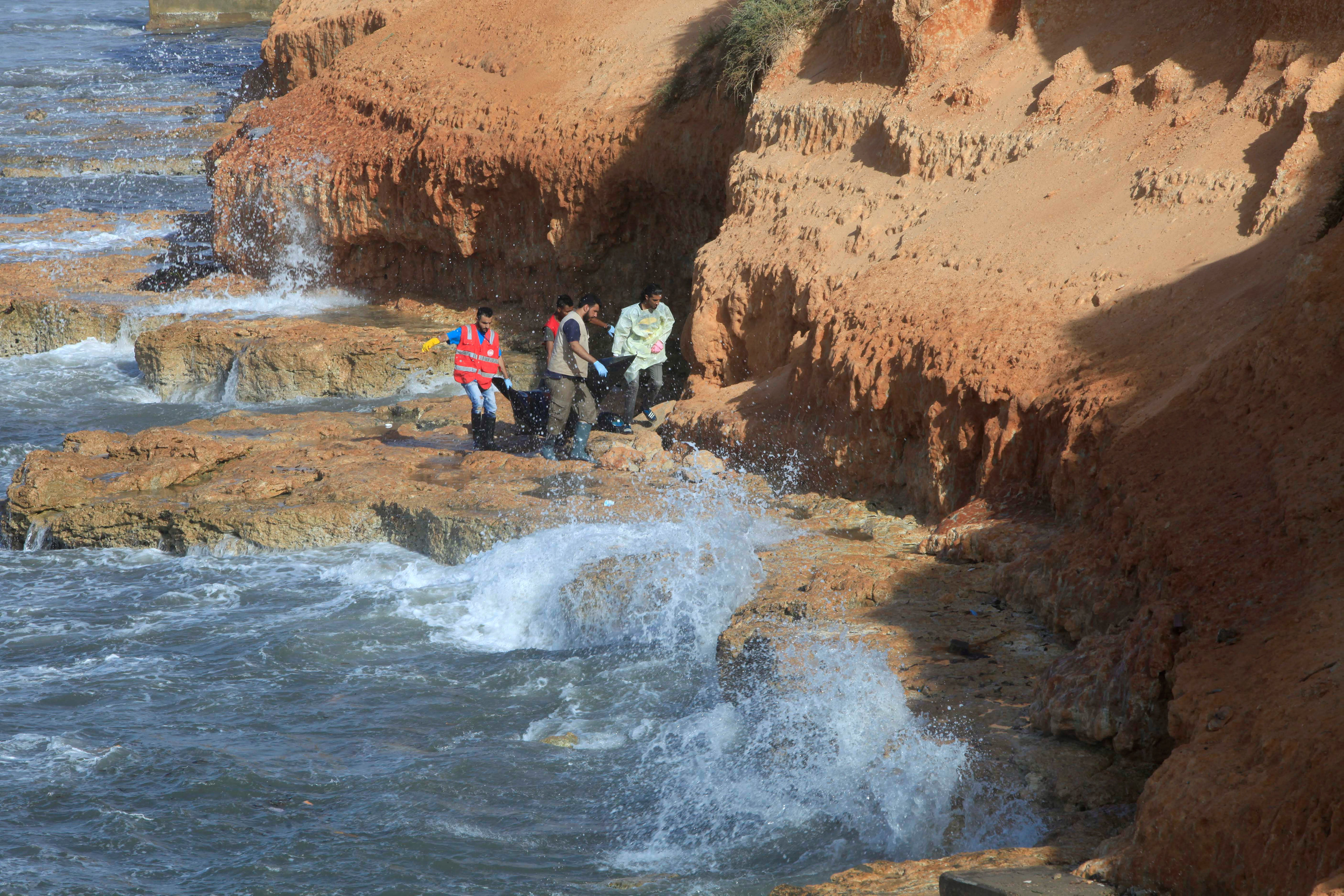 «Κώδικα συμπεριφοράς για ΜΚΟ» που σώζουν μετανάστες ζητούν ευρωπαϊκά κράτη