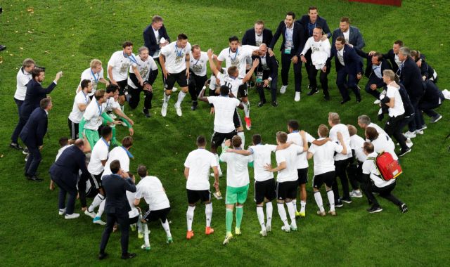 Η Γερμανία έριξε από την... κορυφή της FIFA την Βραζιλία