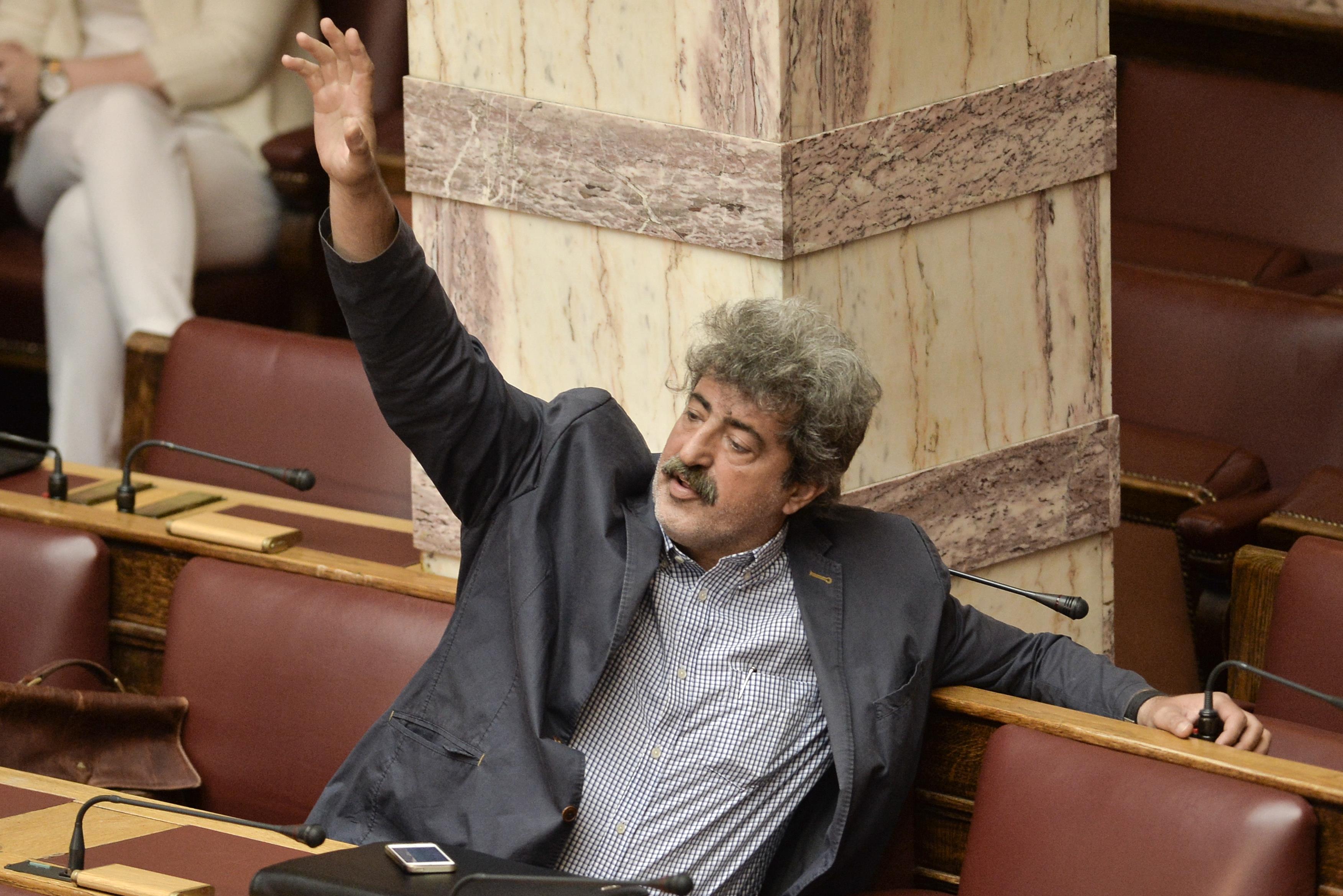 Απάντηση Πολάκη σε Μητσοτάκη για το «θεσμικά χυδαίος»