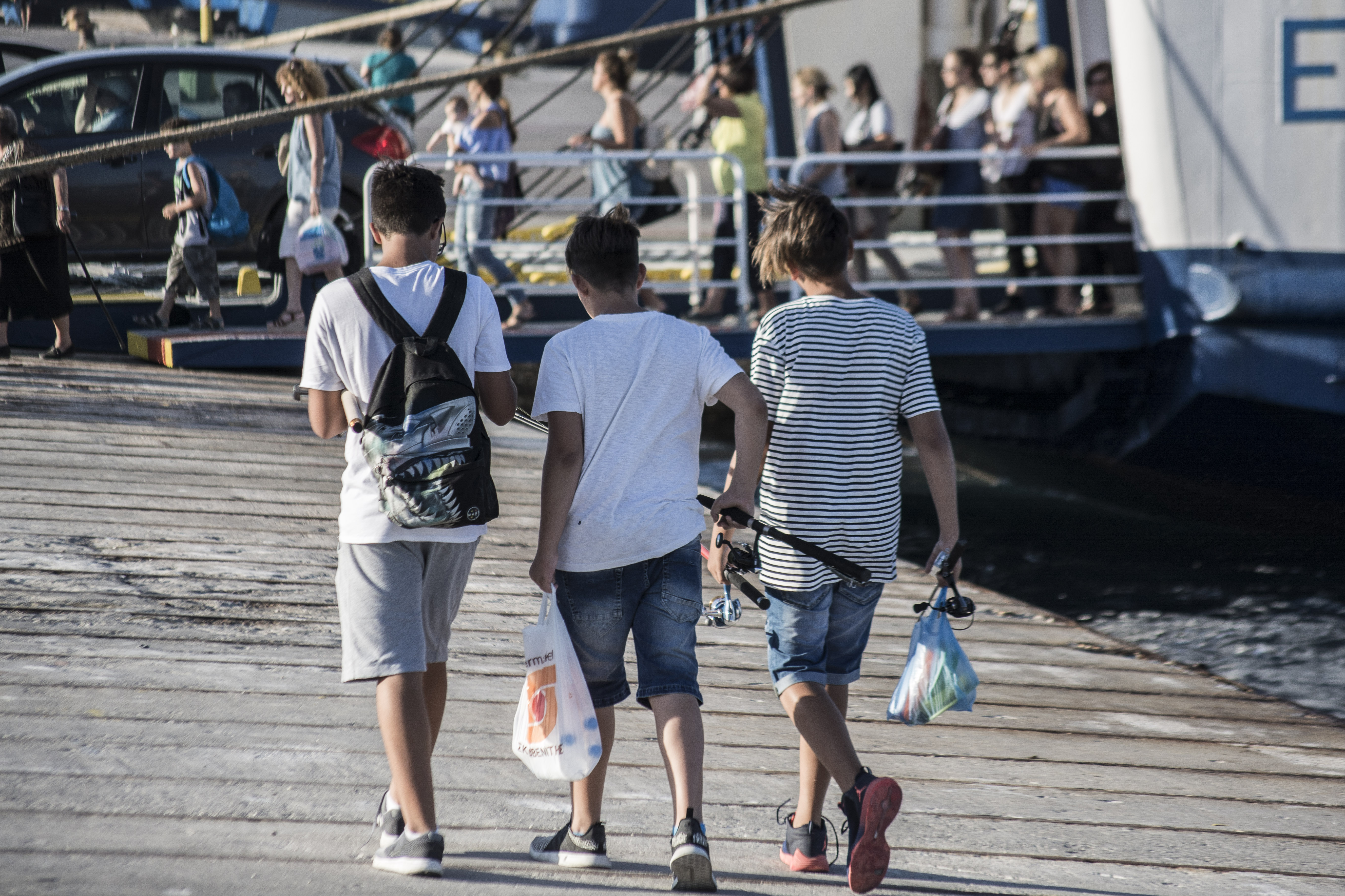 Σε απεργίες οι ναυτεργάτες στο λιμάνι της Ραφήνας
