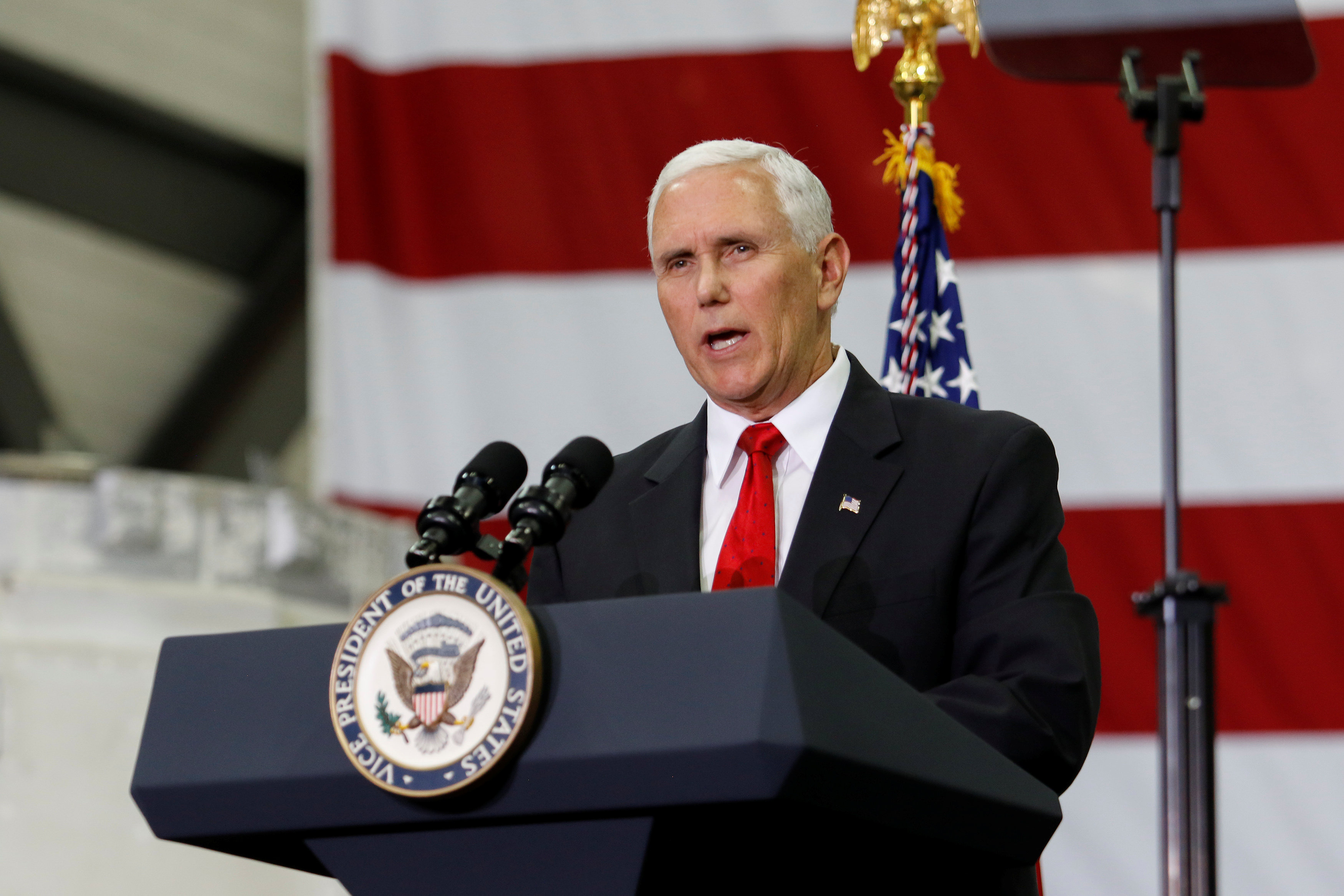 Πρόσκληση του Αμερικανού αντιπροέδρου προς Τσίπρα να επισκεφθεί τις ΗΠΑ