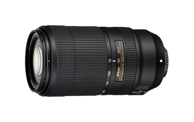 Τηλεφακός zoom για απαιτητικές λήψεις με δράση από τη Nikon