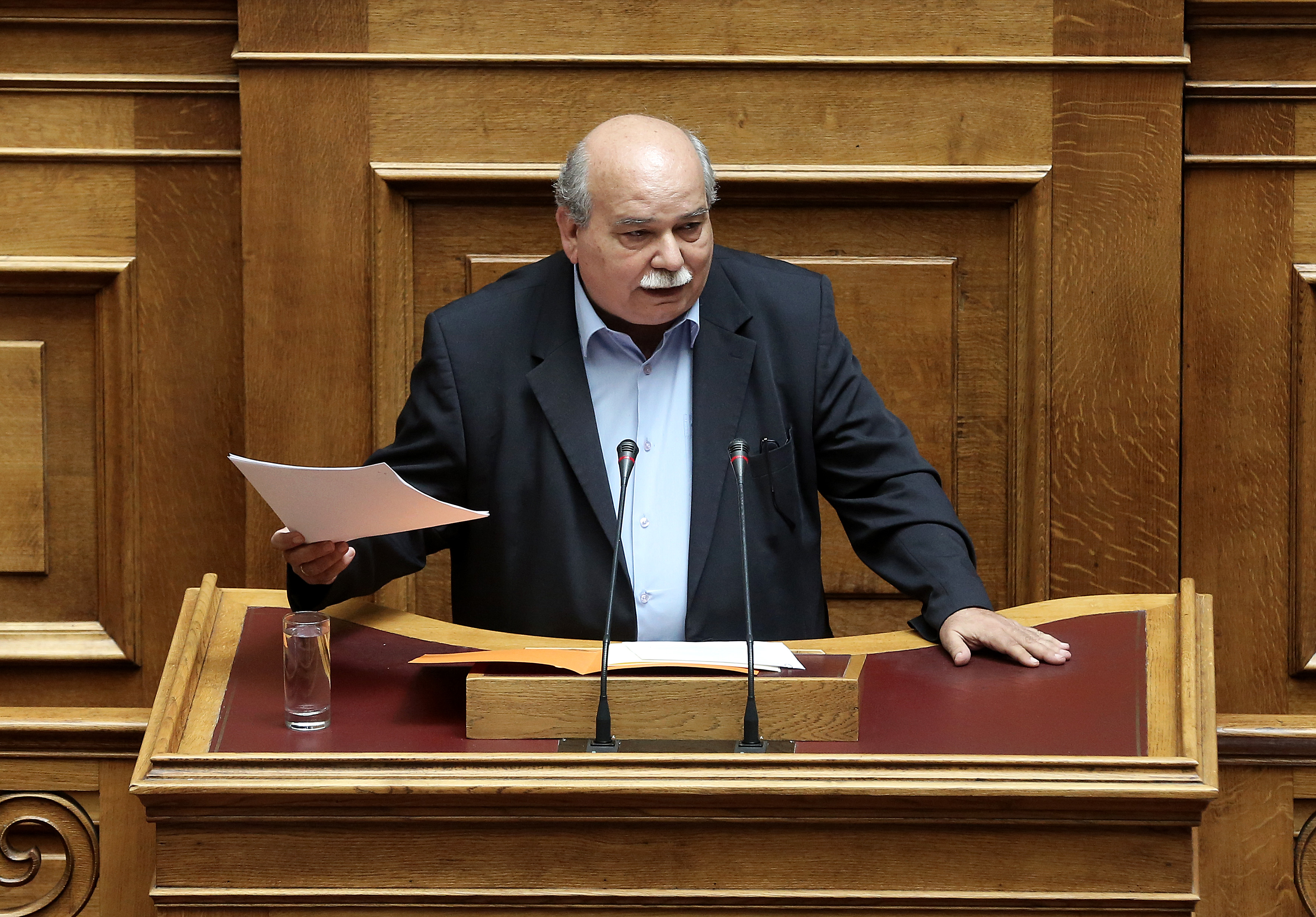 Βούτσης: Ιστορική απόφαση η παράδοση του αρχείου του Φακέλου της Κύπρου