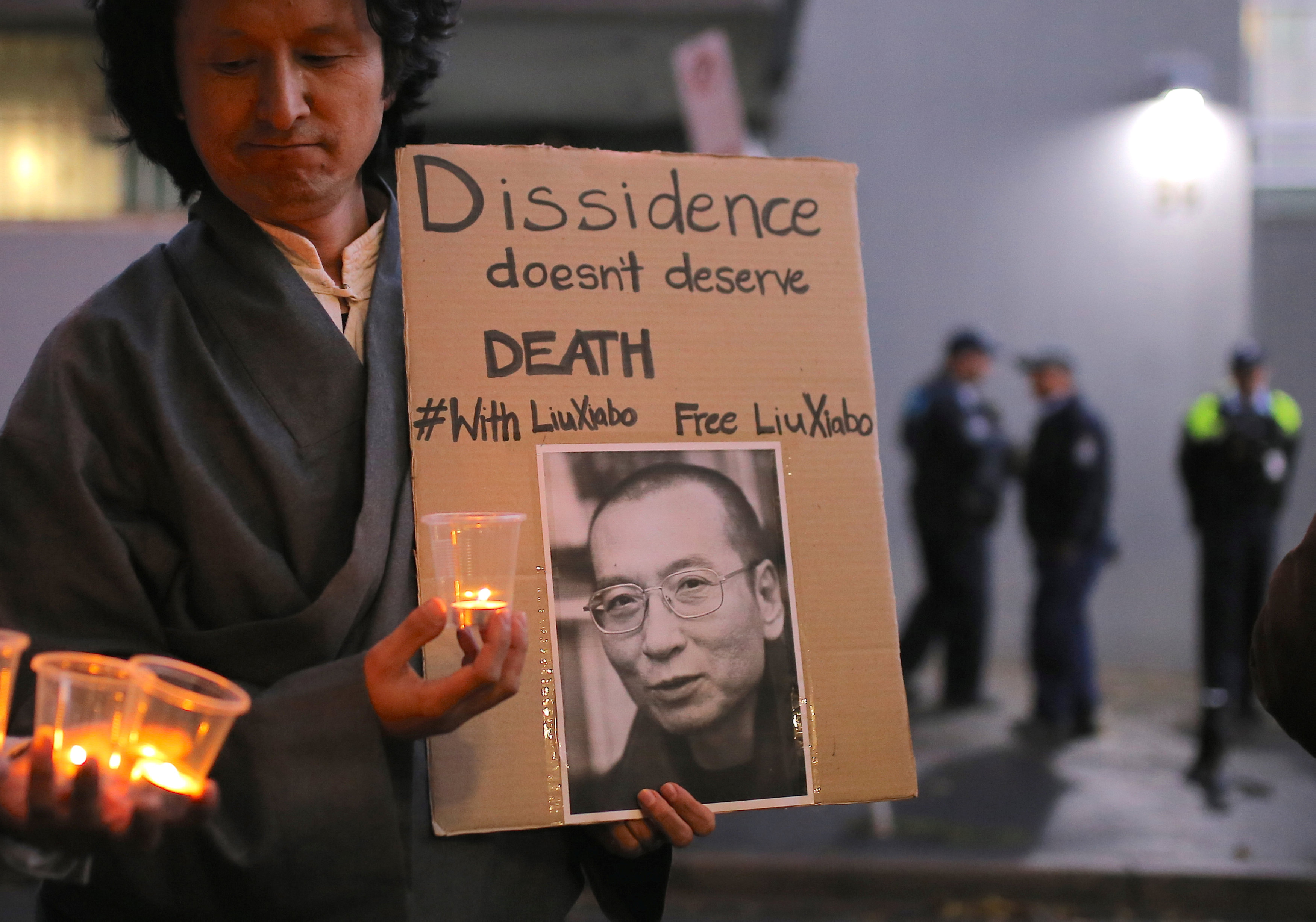 Κίνα: Οριακή η κατάσταση του αντιφρονούντα Λιου, αρνείται η οικογένεια διασώληνωση