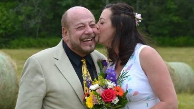 Χτυπήθηκε από αστραπή στο γάμο της κόρης του