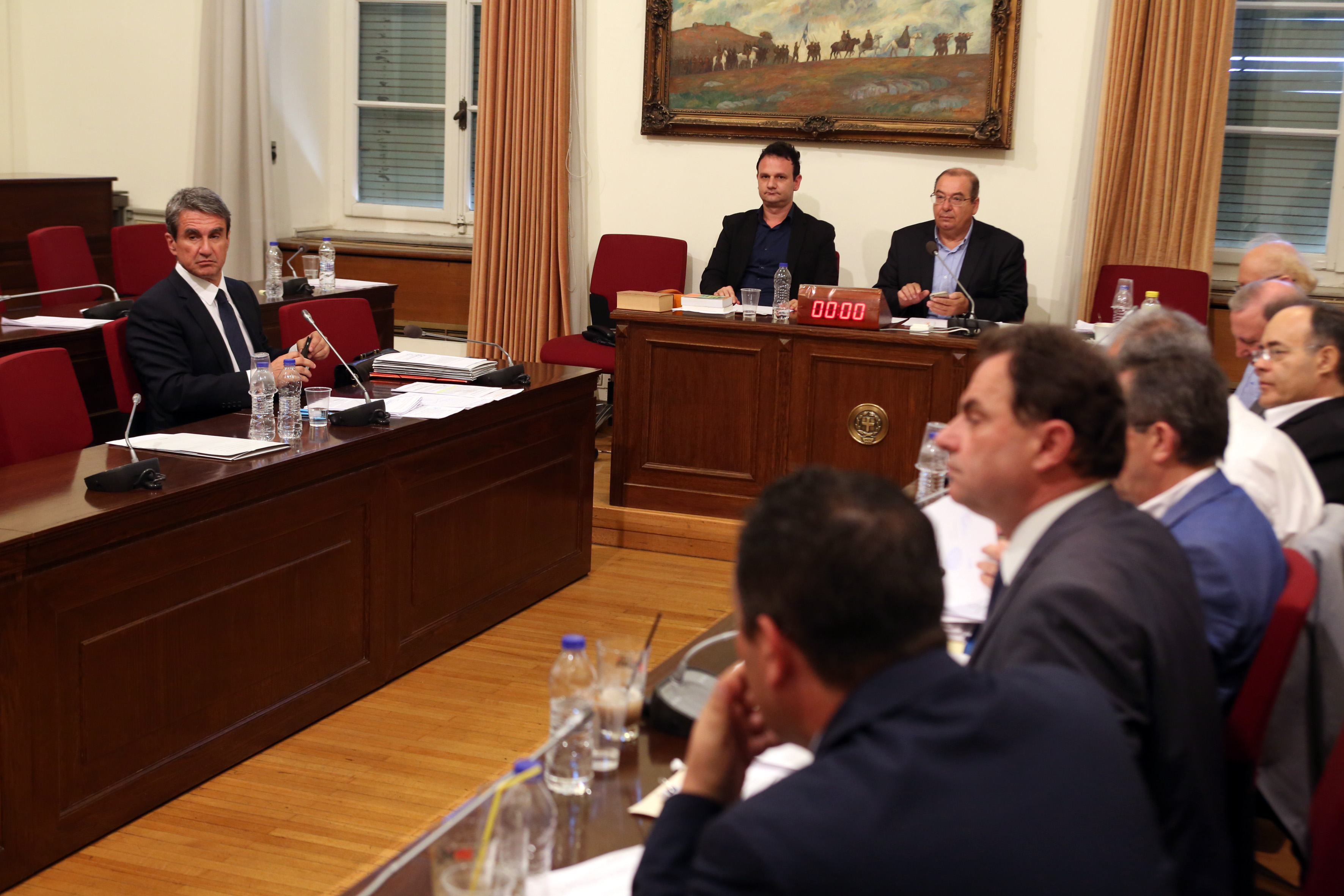 Με επεισοδιακή κατάληξη η κατάθεση Λοβέρδου στην Εξεταστική