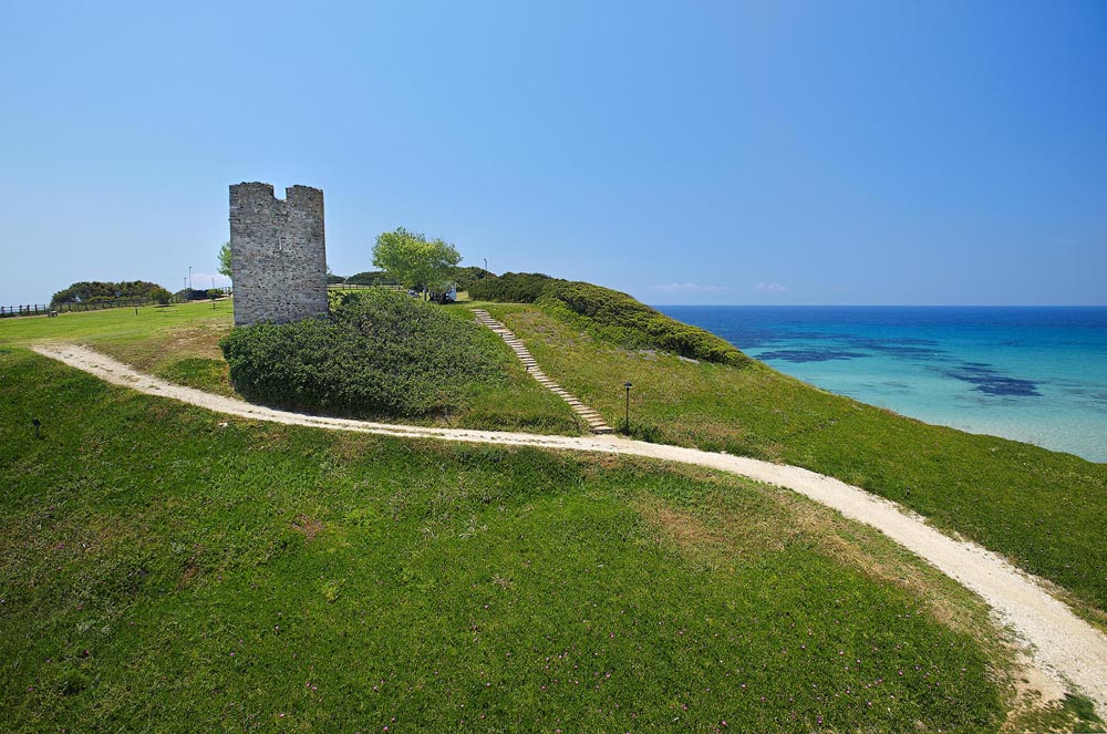 Sani Festival: China Moses και Μποφίλιου στο λόφο της Σάνης