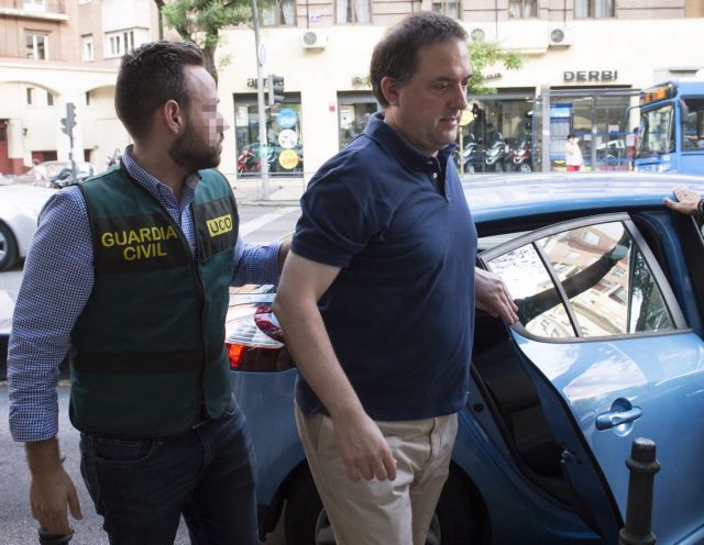 Τα 20 εκατ. ευρώ που… έκαψαν τον Άνχελ Μαρία Βιγιάρ