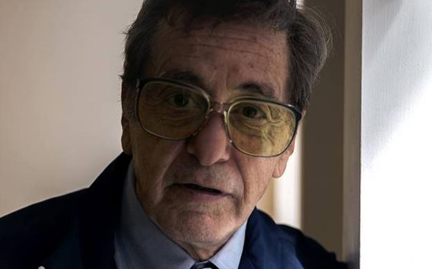 Αγνώριστος ο Αλ Πατσίνο στην πρώτη του φωτογραφία ως Τζόι Πατέρνο