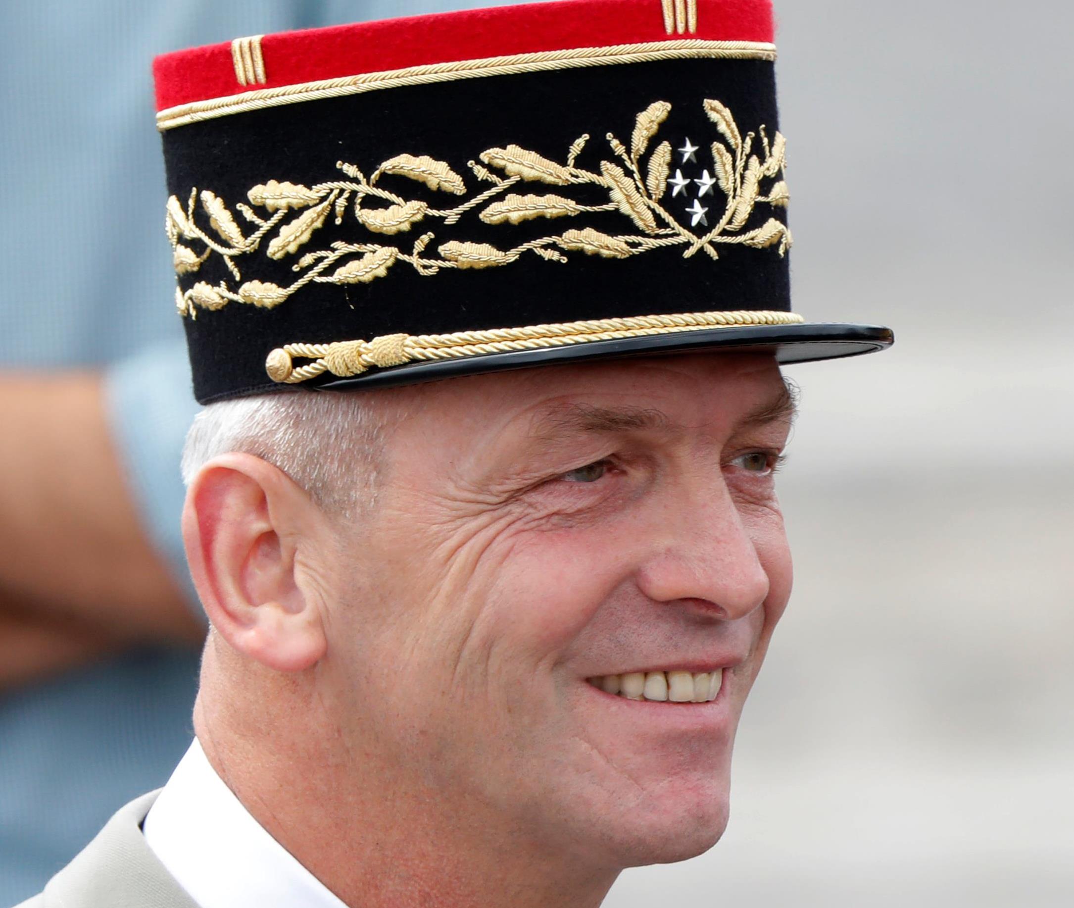 Γαλλία: Ο Φρανσουά Λεκουάντρ στην αρχηγία των Ενόπλων Δυνάμεων