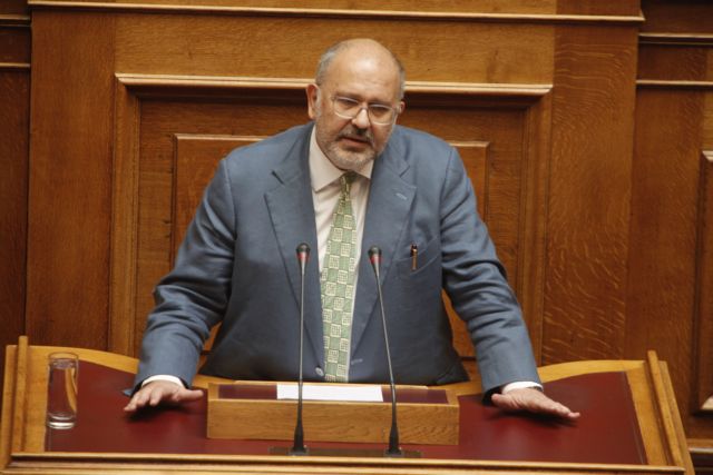 Ξυδάκης καλεί Κουντουρά να αποσύρει τροπολογία για τον ΕΟΤ