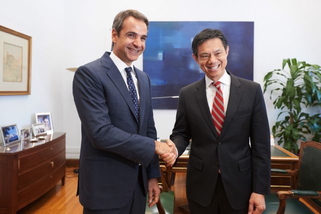 Συνάντηση Μητσοτάκη με τον αναπληρωτή βοηθό υπουργό Εξωτερικών των ΗΠΑ