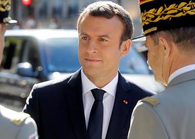 Πρώτο δείγμα αντίστασης κατά του Μακρόν