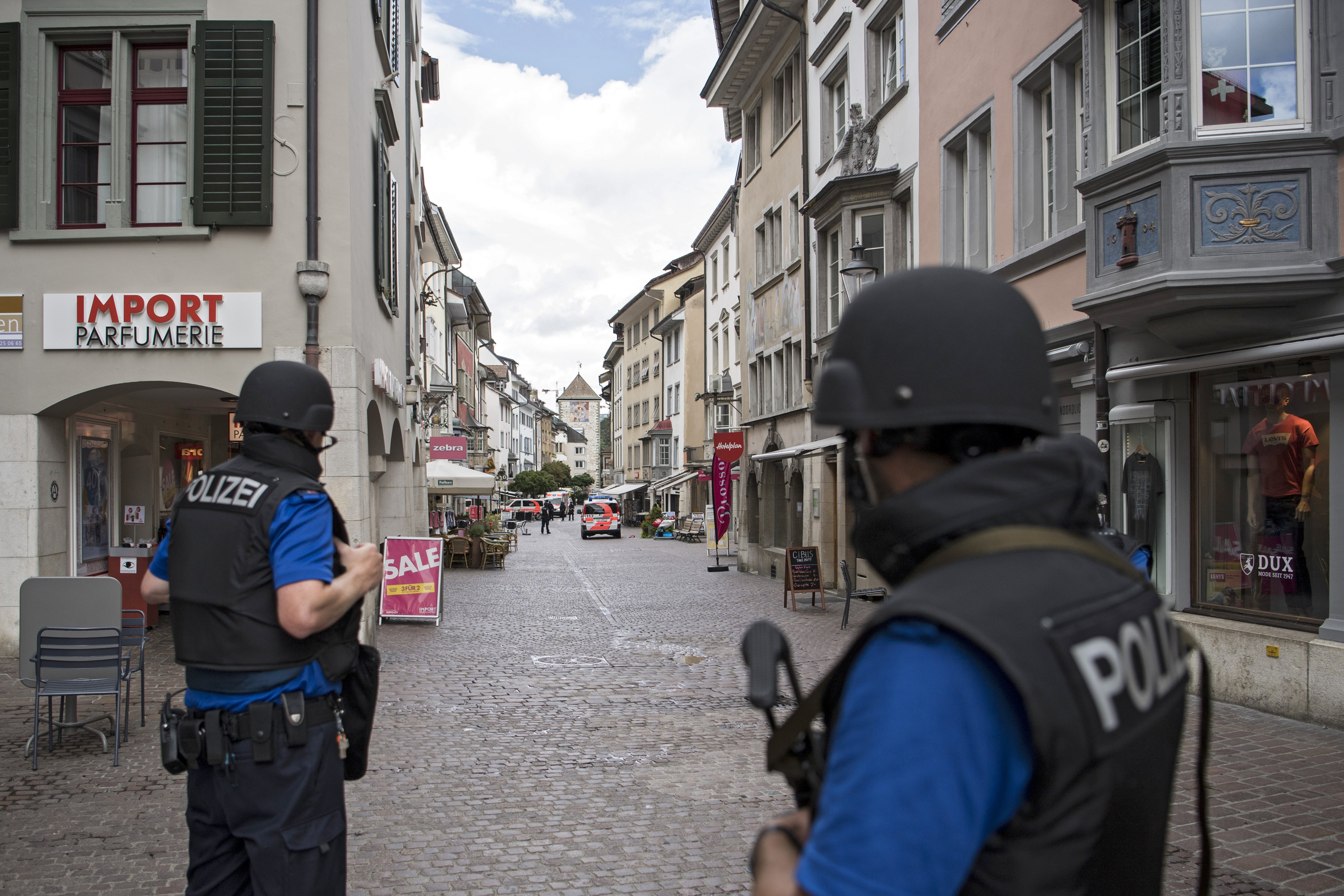 Ταυτοποιήθηκε ο δράστης της επίθεσης με αλυσοπρίονο σε ελβετική πόλη