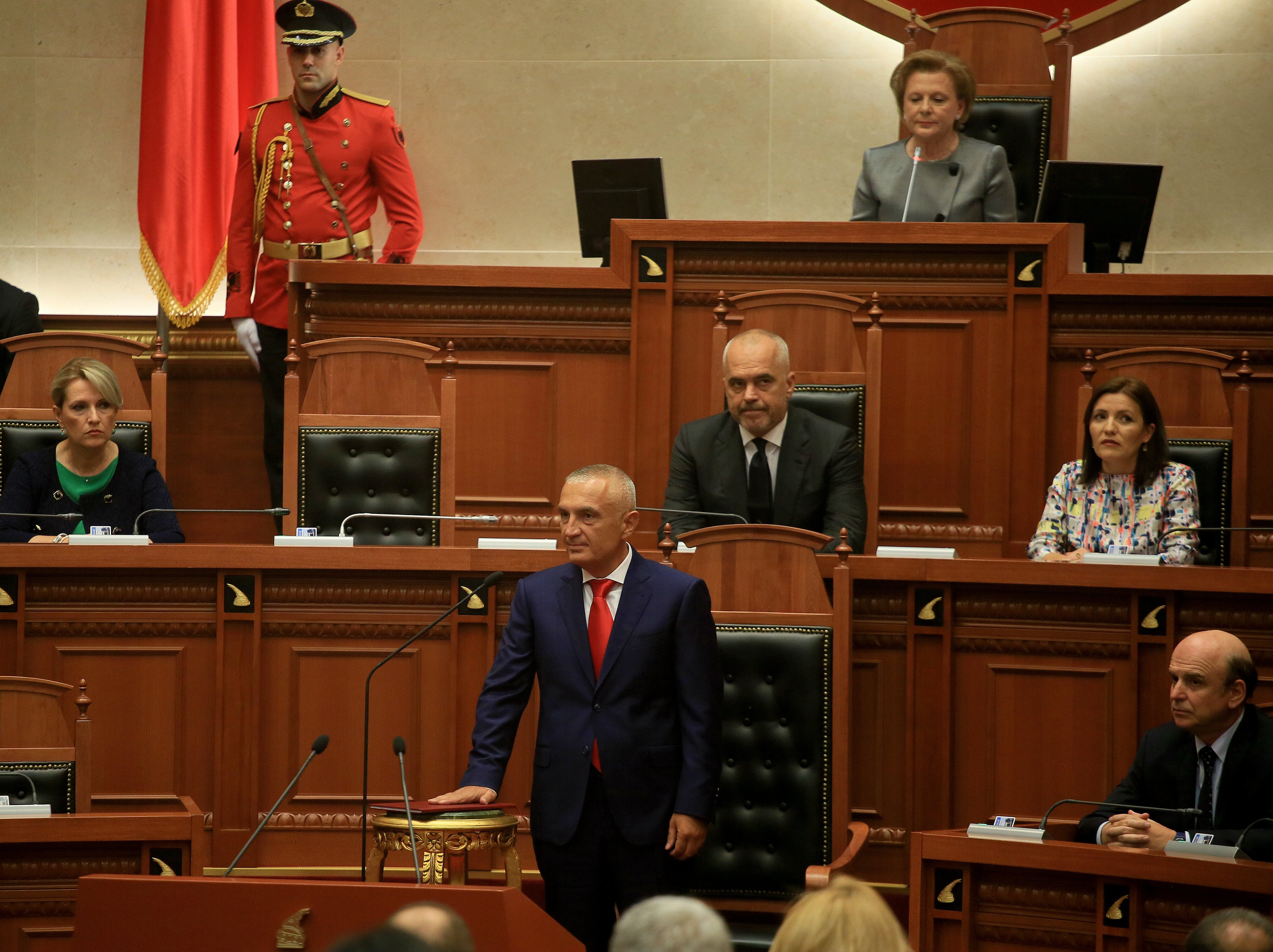 Ορκίστηκε πρόεδρος της Αλβανίας ο Ιλίρ Μέτα