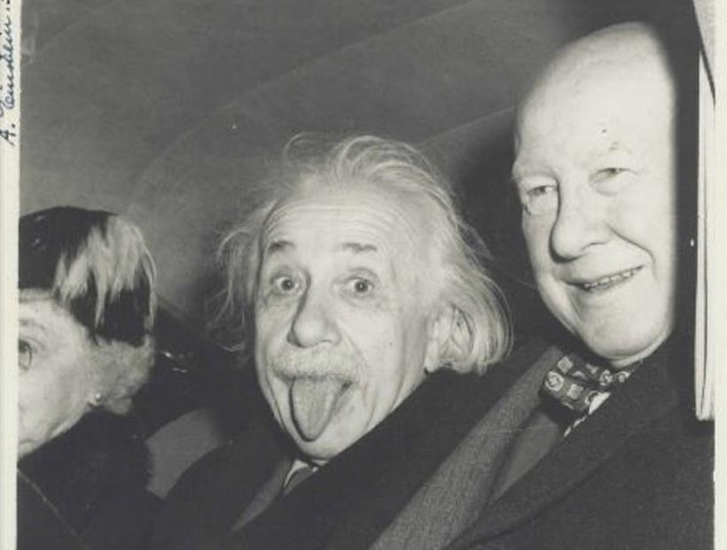 Η πιο αστεία φωτογραφία του Αϊνστάιν πουλήθηκε σε δημοπρασία