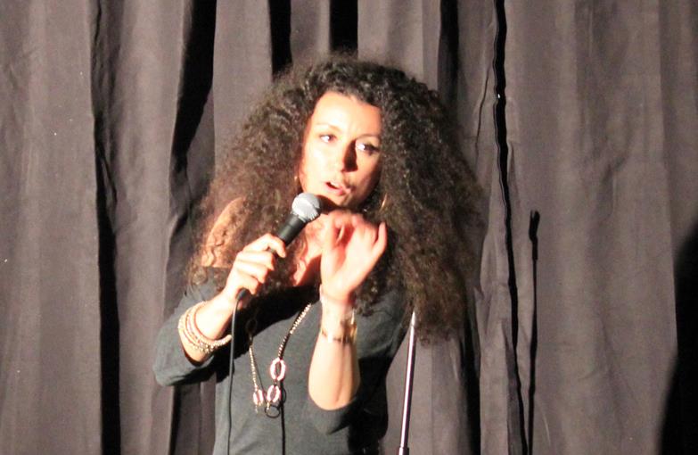 Σοβαρή περιπέτεια υγείας για την stand up comedian Κατερίνα Βρανά