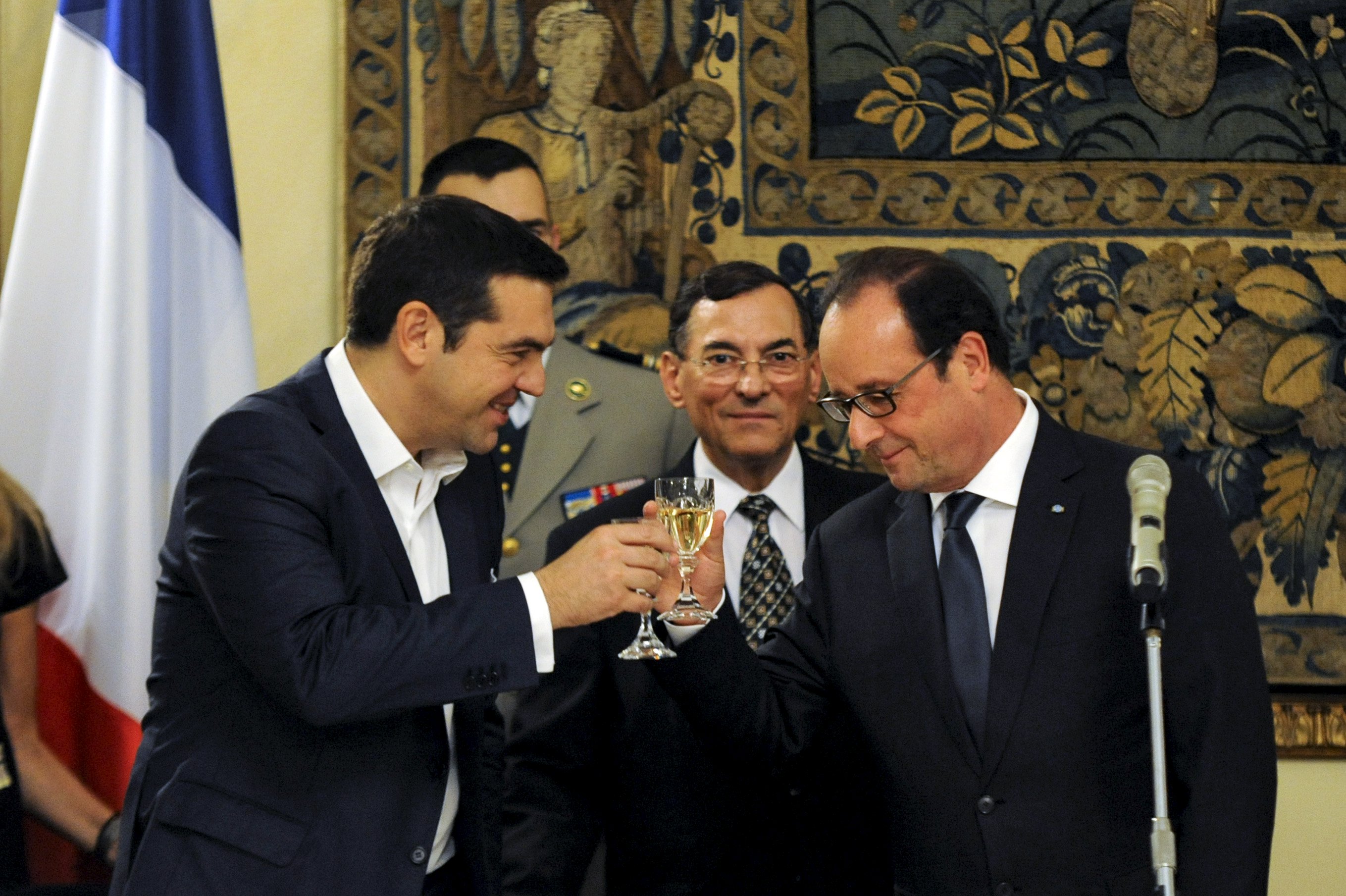 Επισκέψεις ξένων προέδρων: Τάζουν επενδύσεις που μένουν στα χαρτιά