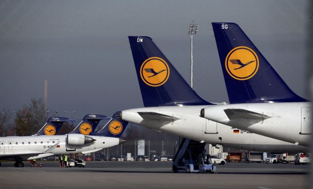 Lufthansa: Τροποποιεί δρομολόγια λόγω βορειοκορεατικών πυραύλων