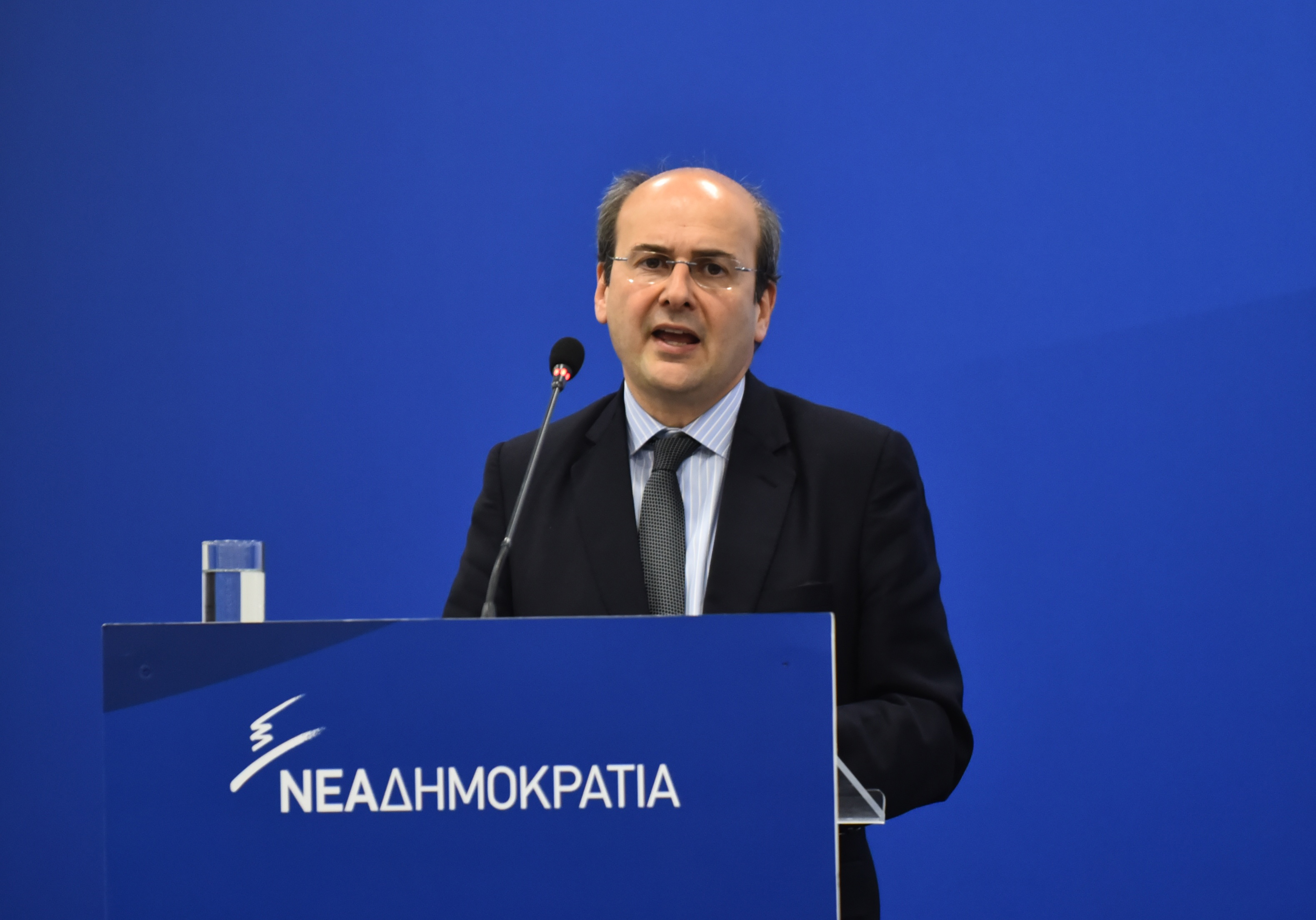 Χατζηδάκης: Η Ελλάδα χρειάζεται μια κανονική ευρωπαϊκή κυβέρνηση με κορμό τη ΝΔ