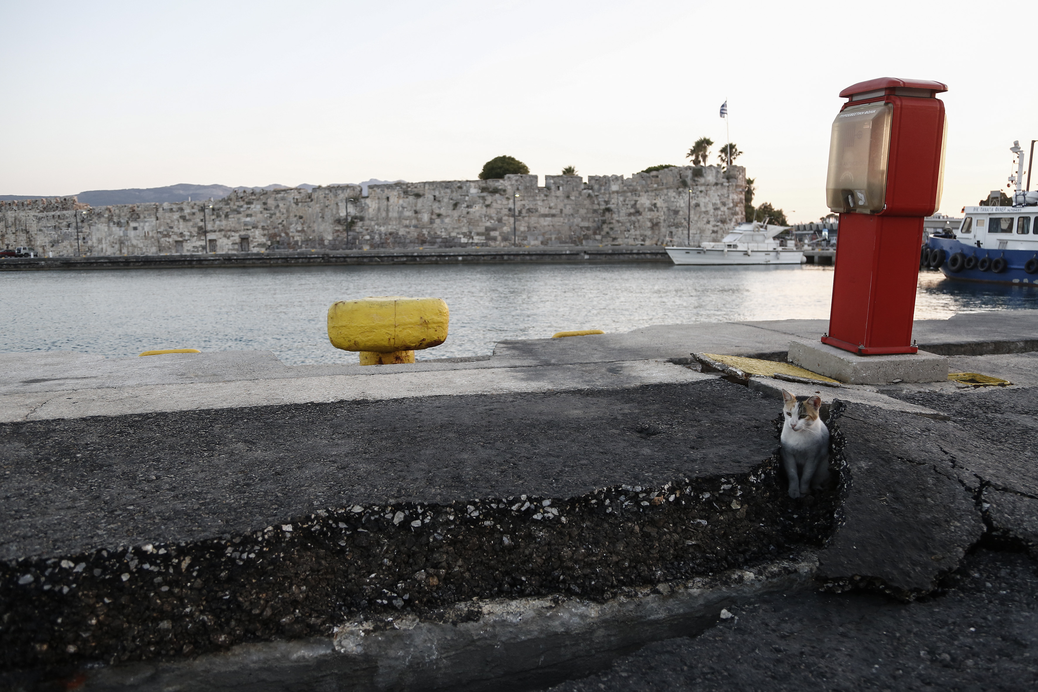 Ξεκίνησε η αποκατάσταση των ζημιών στο λιμάνι της Κω