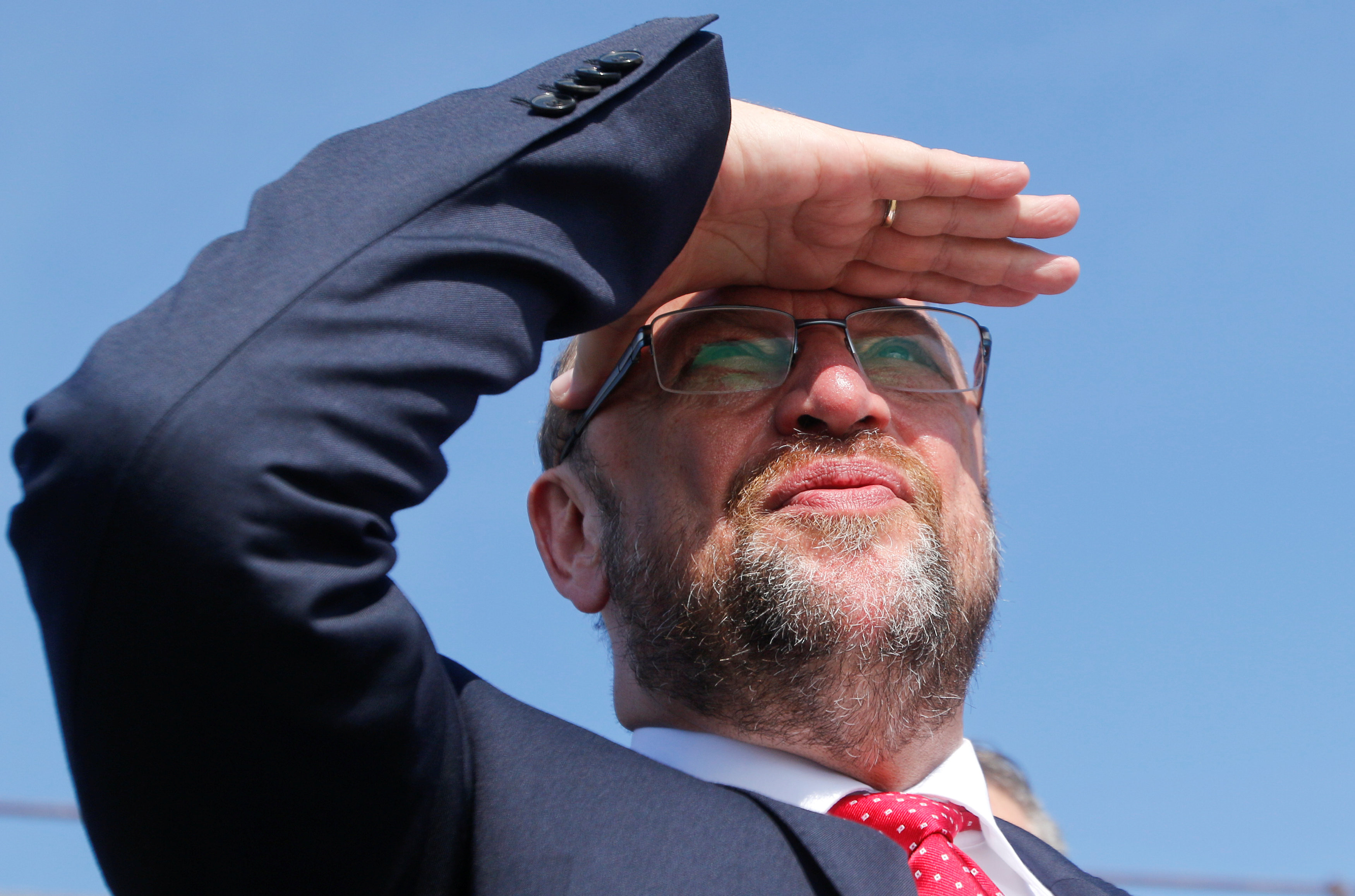 Ακόμη κι αν χάσει, ο Σουλτς θέλει να μείνει στην ηγεσία του SPD