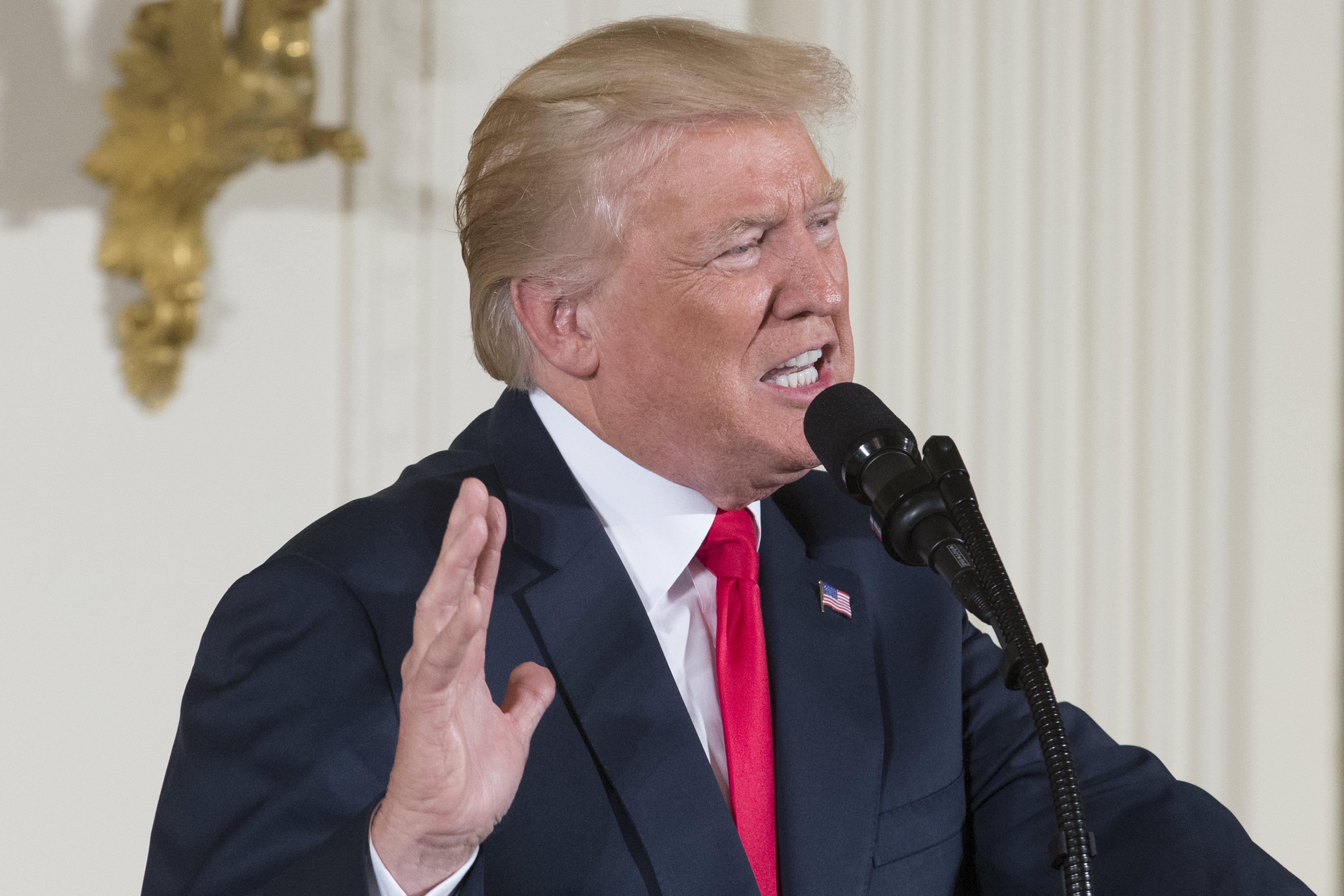 Σύμβουλος του Fox News: «Ο Τραμπ πίεσε να δημοσιευτεί ψευδής είδηση»