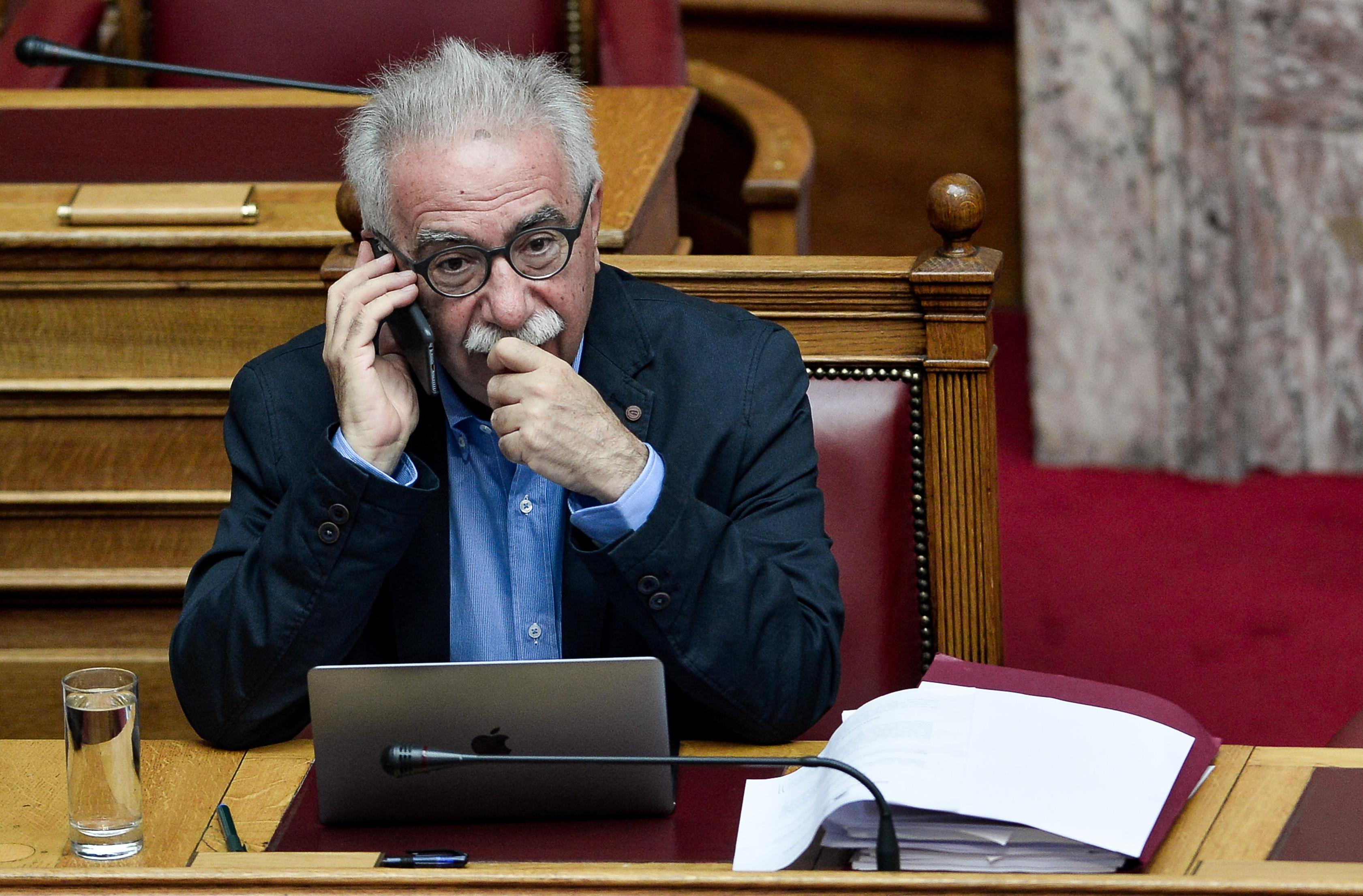 Προσωπική απόφαση η εξαγορά της θητείας, λέει ο Κ.Γαβρόγλου