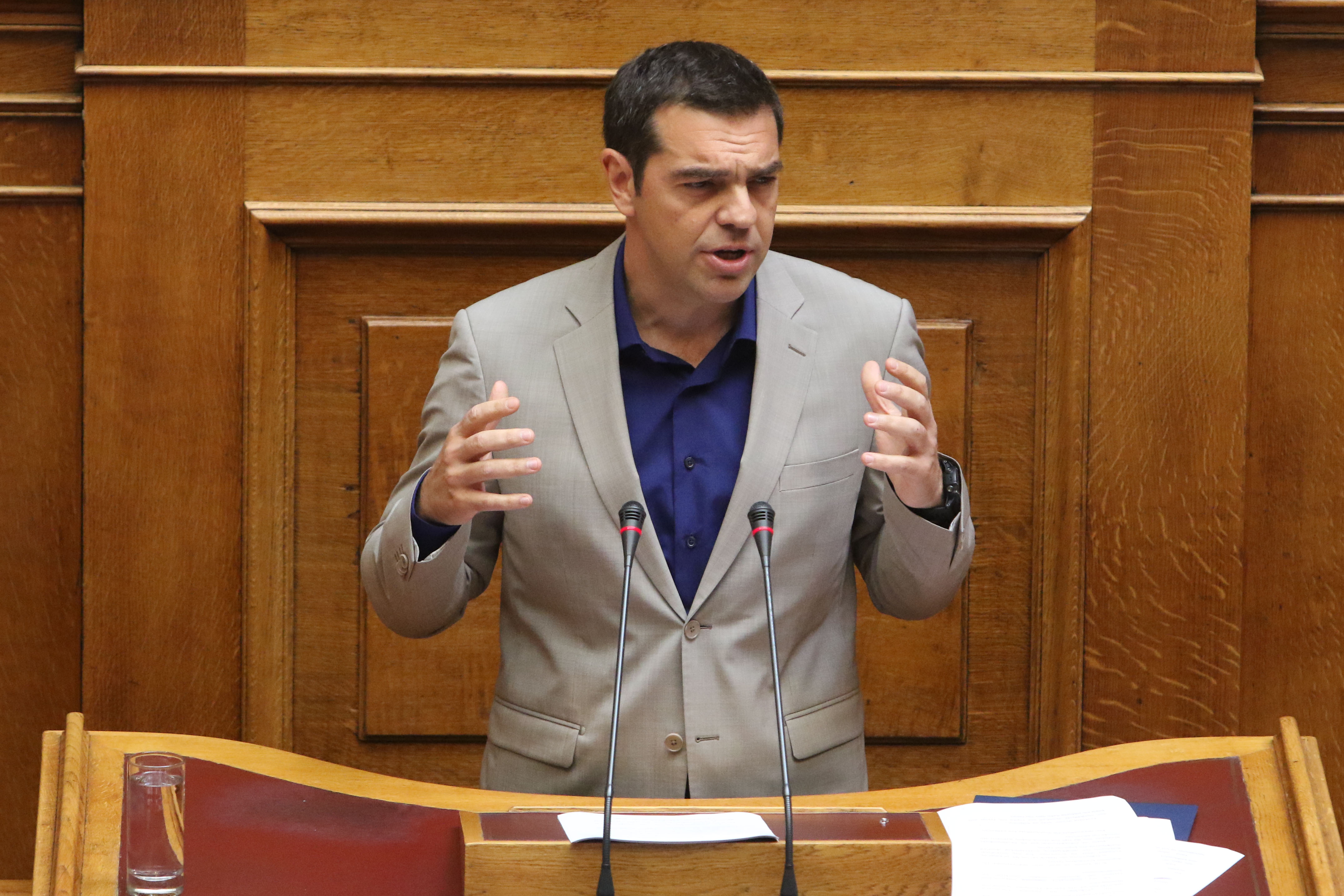 Τσίπρας: Υλοποιούμε την καθολική πρόσβαση στις υπηρεσίες Υγείας