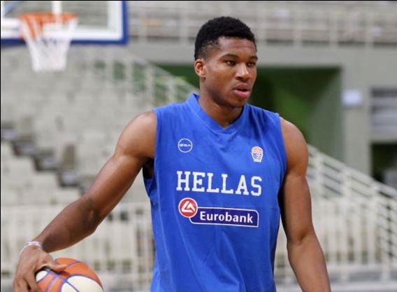Χάνει το τουρνουά της Πάτρας ο Γ. Αντετοκούνμπο λόγω τραυματισμού στο γόνατο
