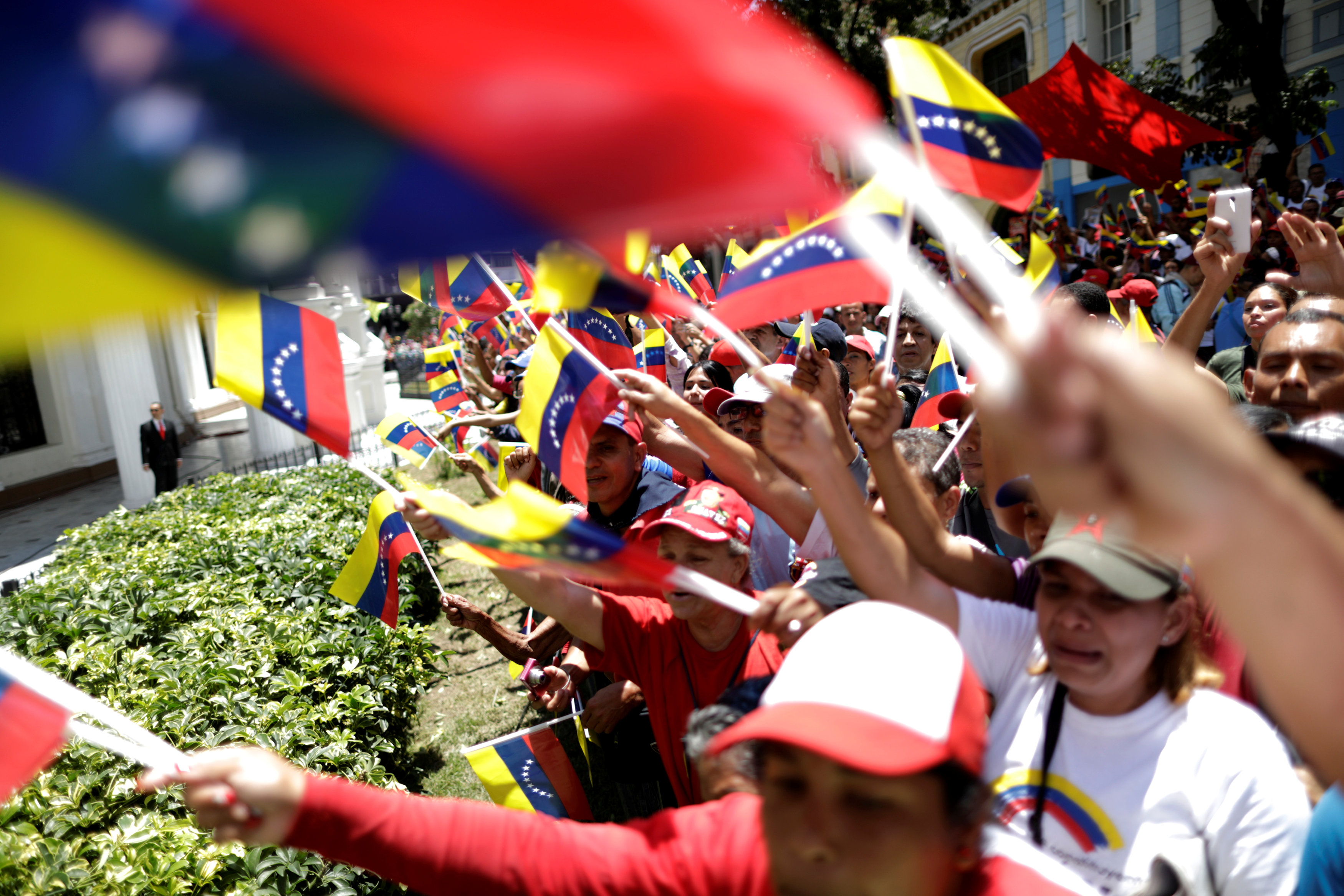 Βενεζουέλα: H Συντακτική Συνέλευση «απορρίπτει κάθε εξωτερική παρέμβαση»