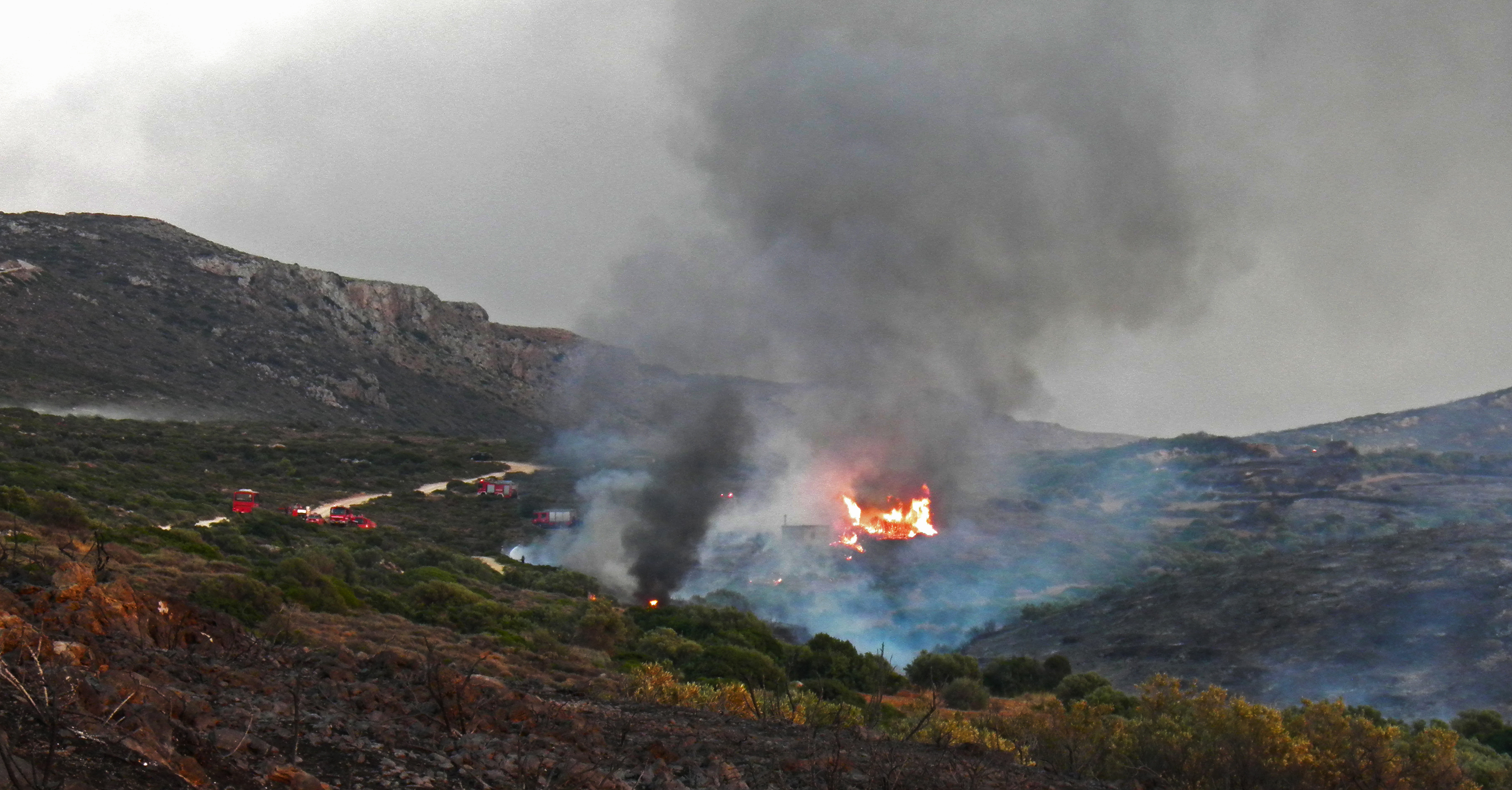 Χωρίς ενεργό μέτωπο η φωτιά στα Κύθηρα, πυρκαγιές σε πολλές περιοχές της χώρας