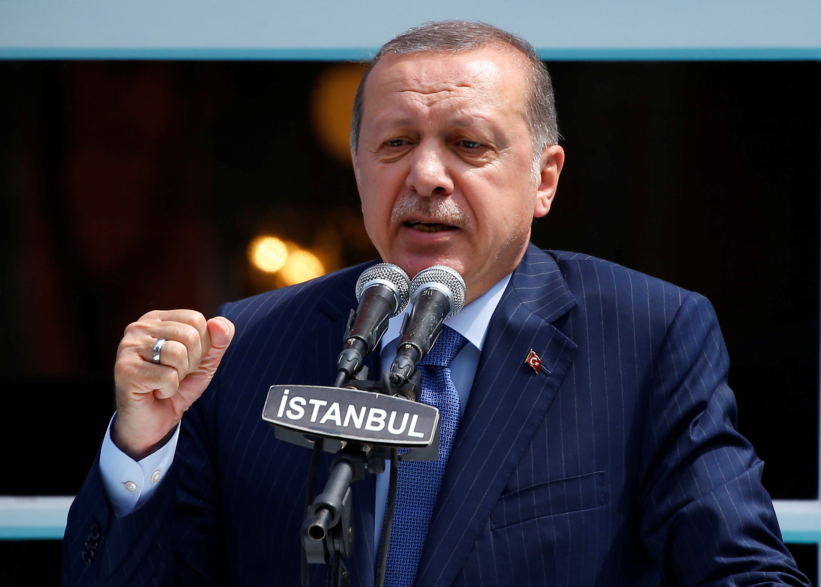 O Ερντογάν κατηγορεί το Βερολίνο ότι υποθάλπει τρομοκράτες