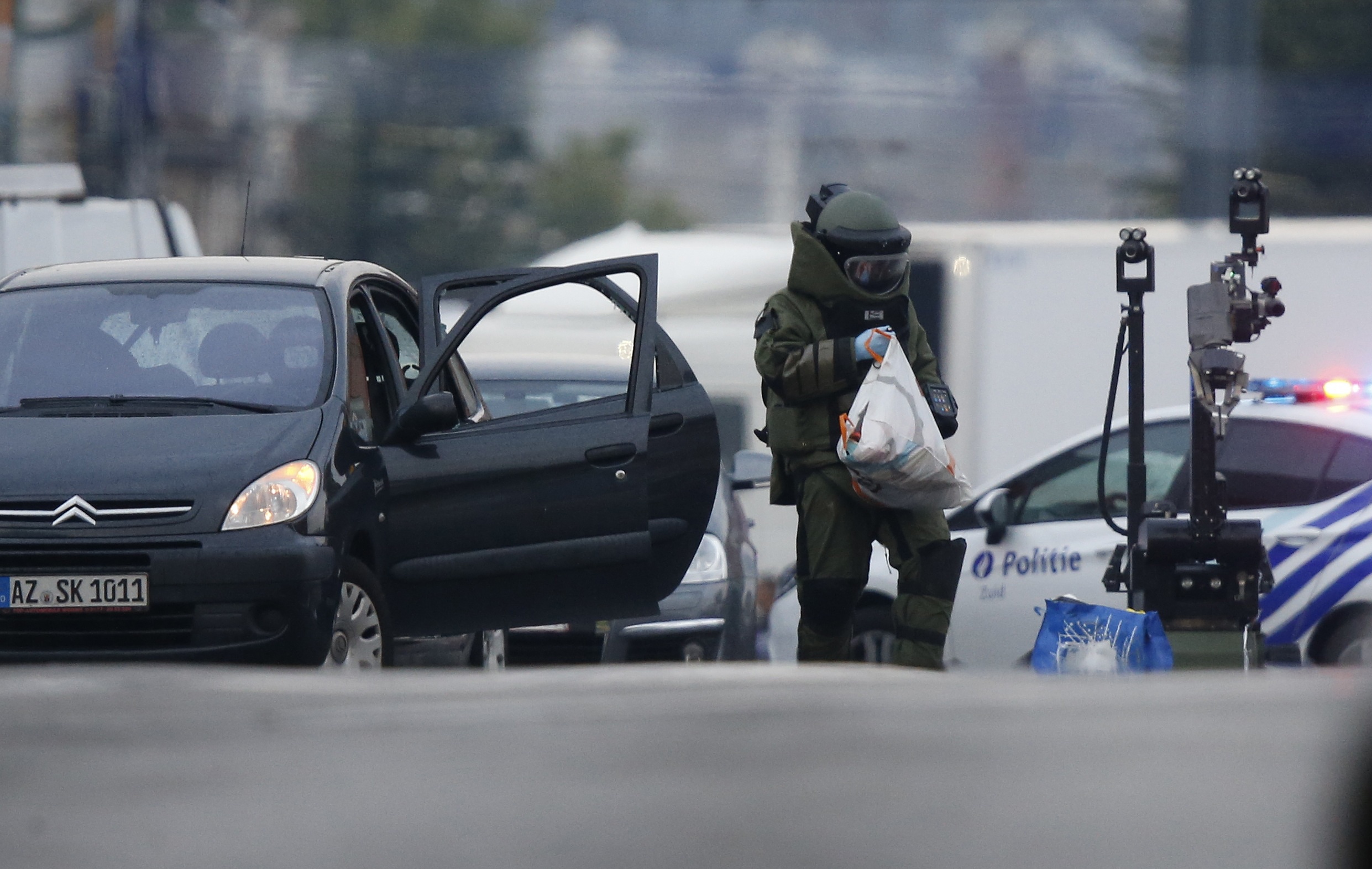 Λήξη συναγερμού στις Βρυξέλλες, δεν βρέθηκαν εκρηκτικά σε όχημα