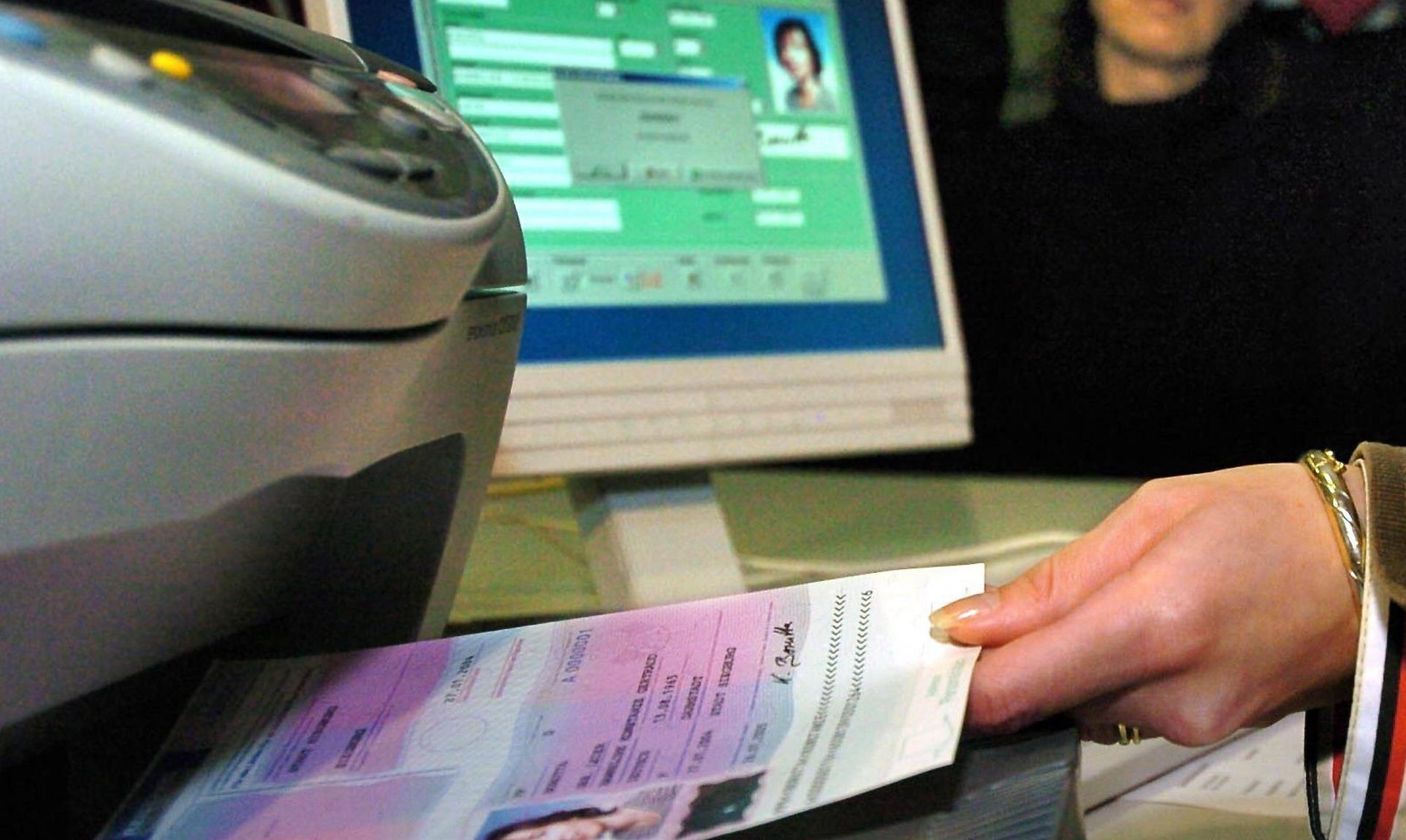 Ολοένα και περισσότεροι Αμερικανοί ζητούν γερμανική υπηκοότητα μετά την εκλογή Τραμπ