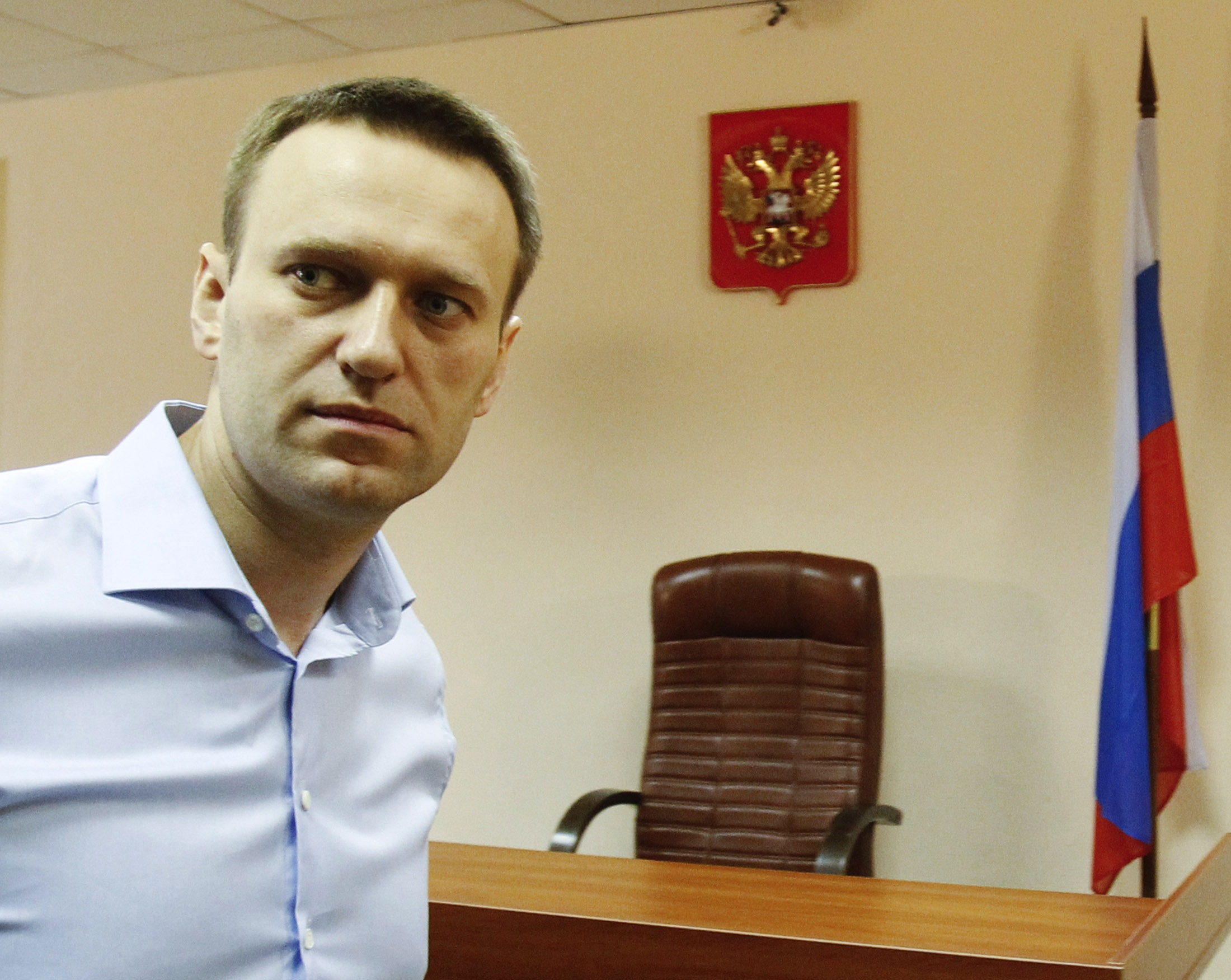 Ρωσία: Ο επικεφαλής της αντιπολίτευσης συνελήφθη έξω από το σπίτι του